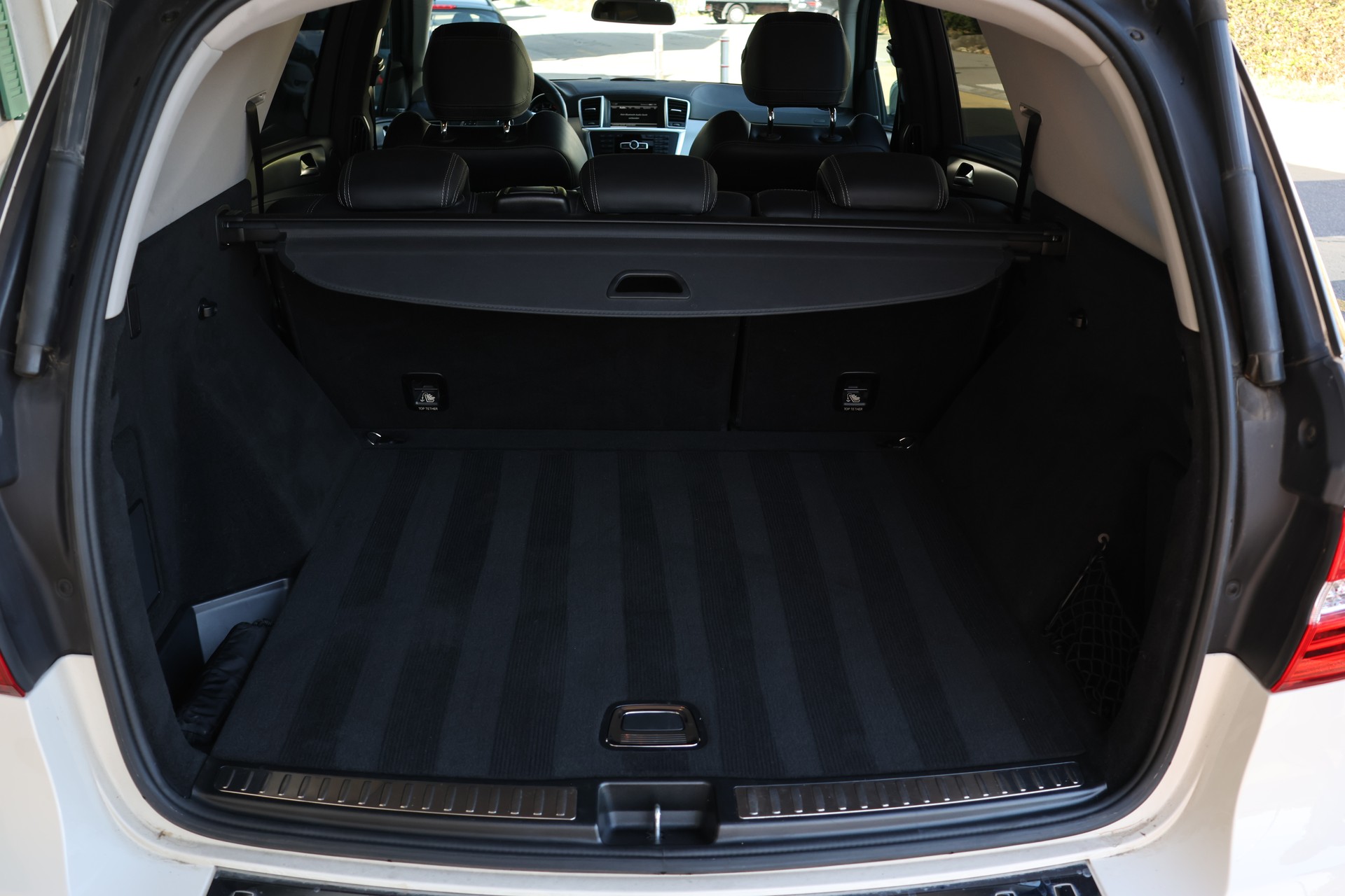 MERCEDES-BENZ ML 63 AMG Executive 4Matic Speedshift (CH)-image-6