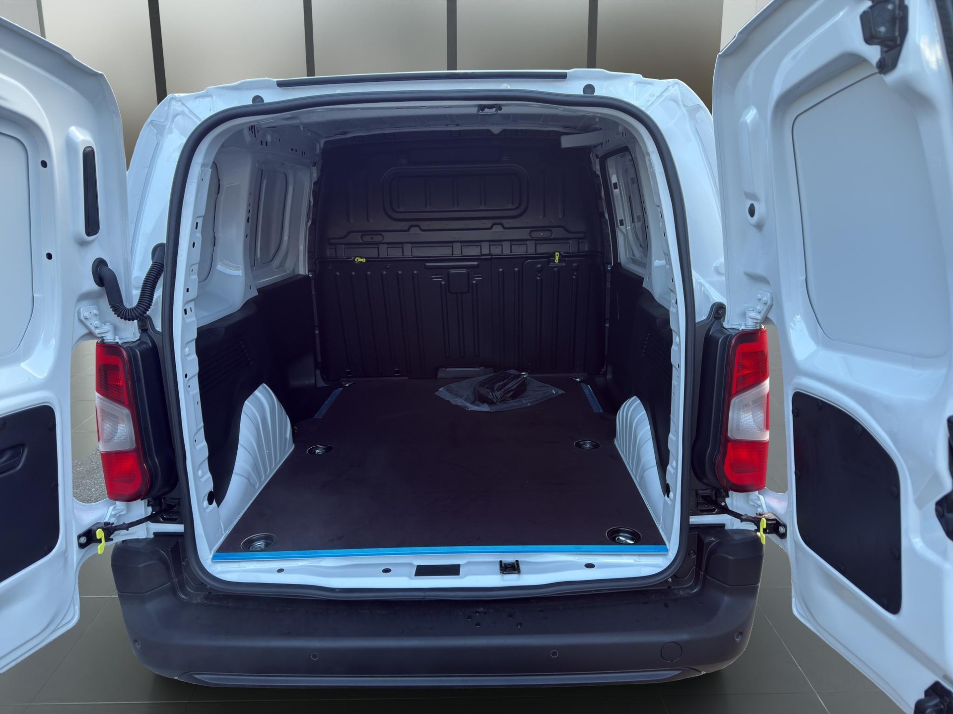 CITROEN Berlingo M 1.5 BlueHDi 100 S/S-image-15