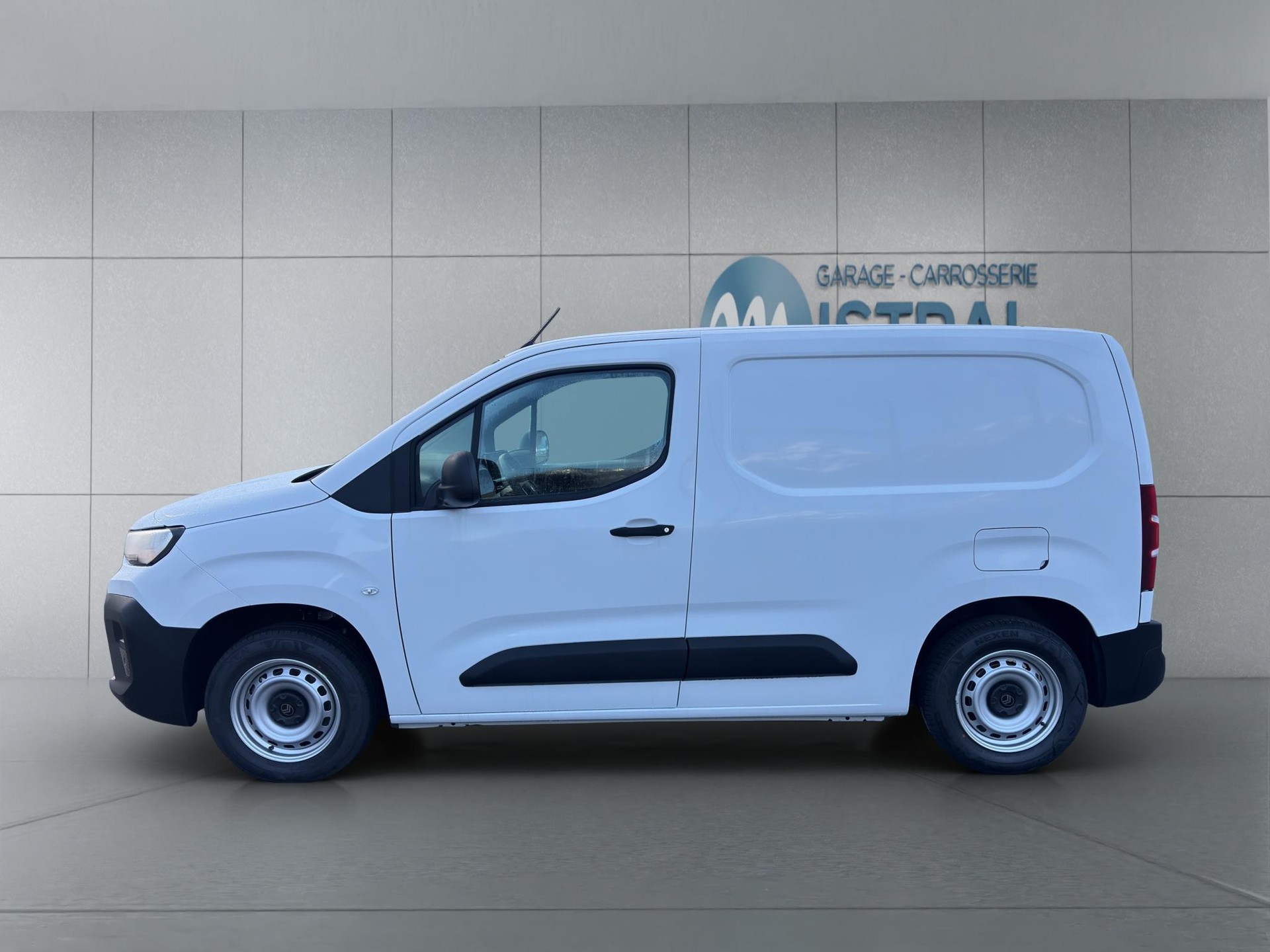 CITROEN Berlingo M 1.5 BlueHDi 100 S/S-image-18