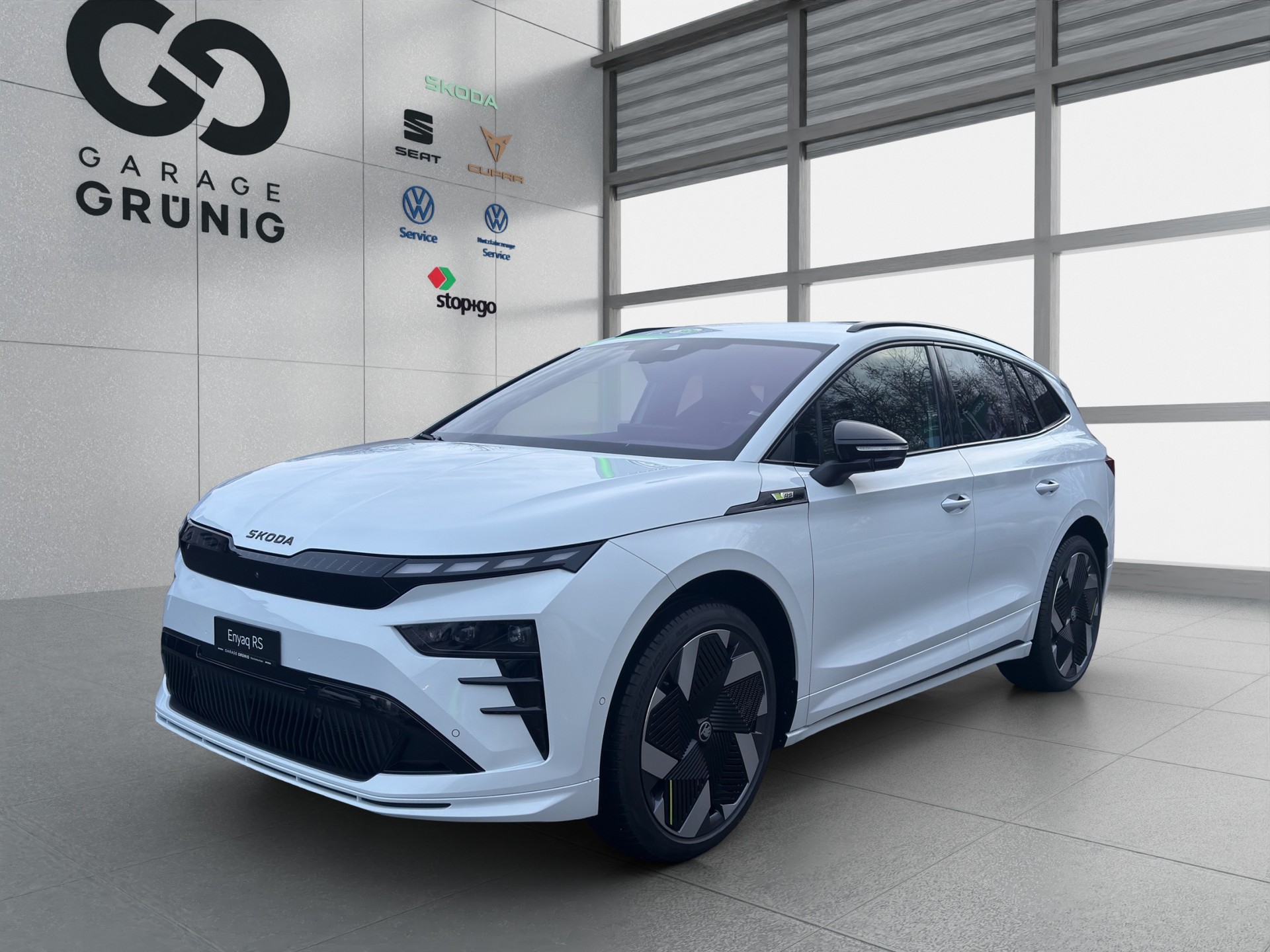 SKODA Enyaq 4x4 RS-image-0
