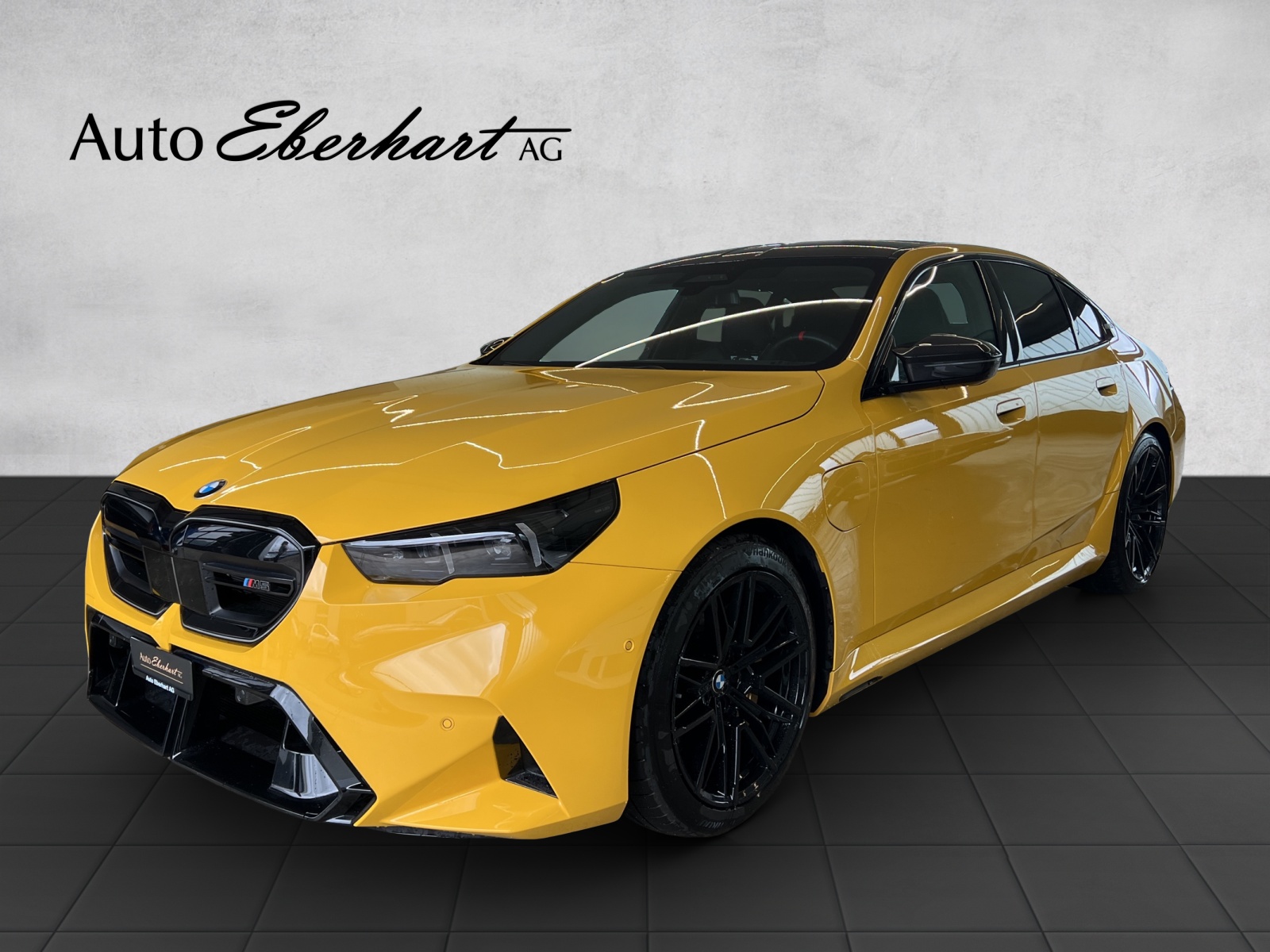 BMW M5 xDrive Speedgelb-image-0