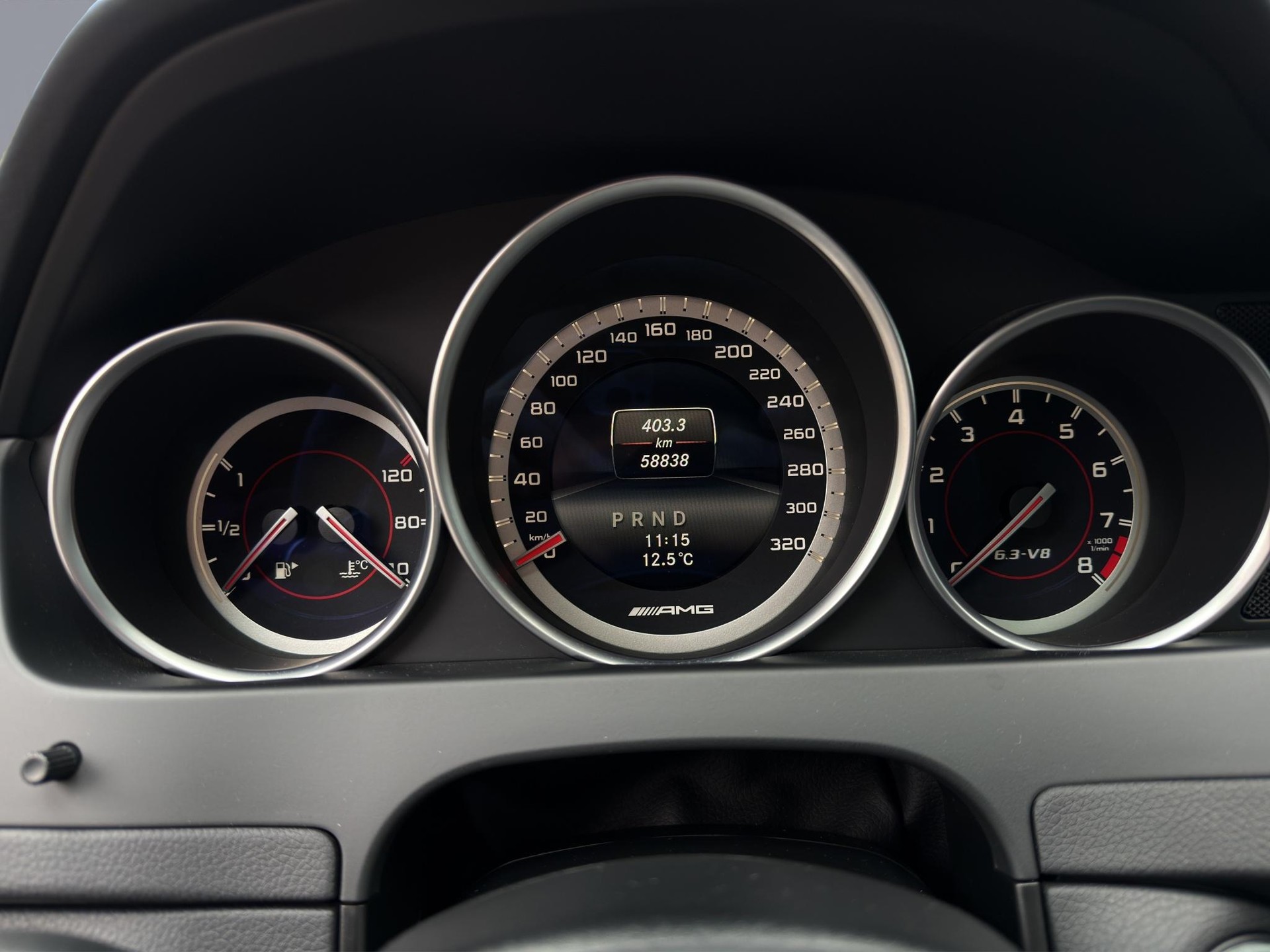 MERCEDES-BENZ C 63 V8 AMG Coupé 507 AMG Edition-image-11