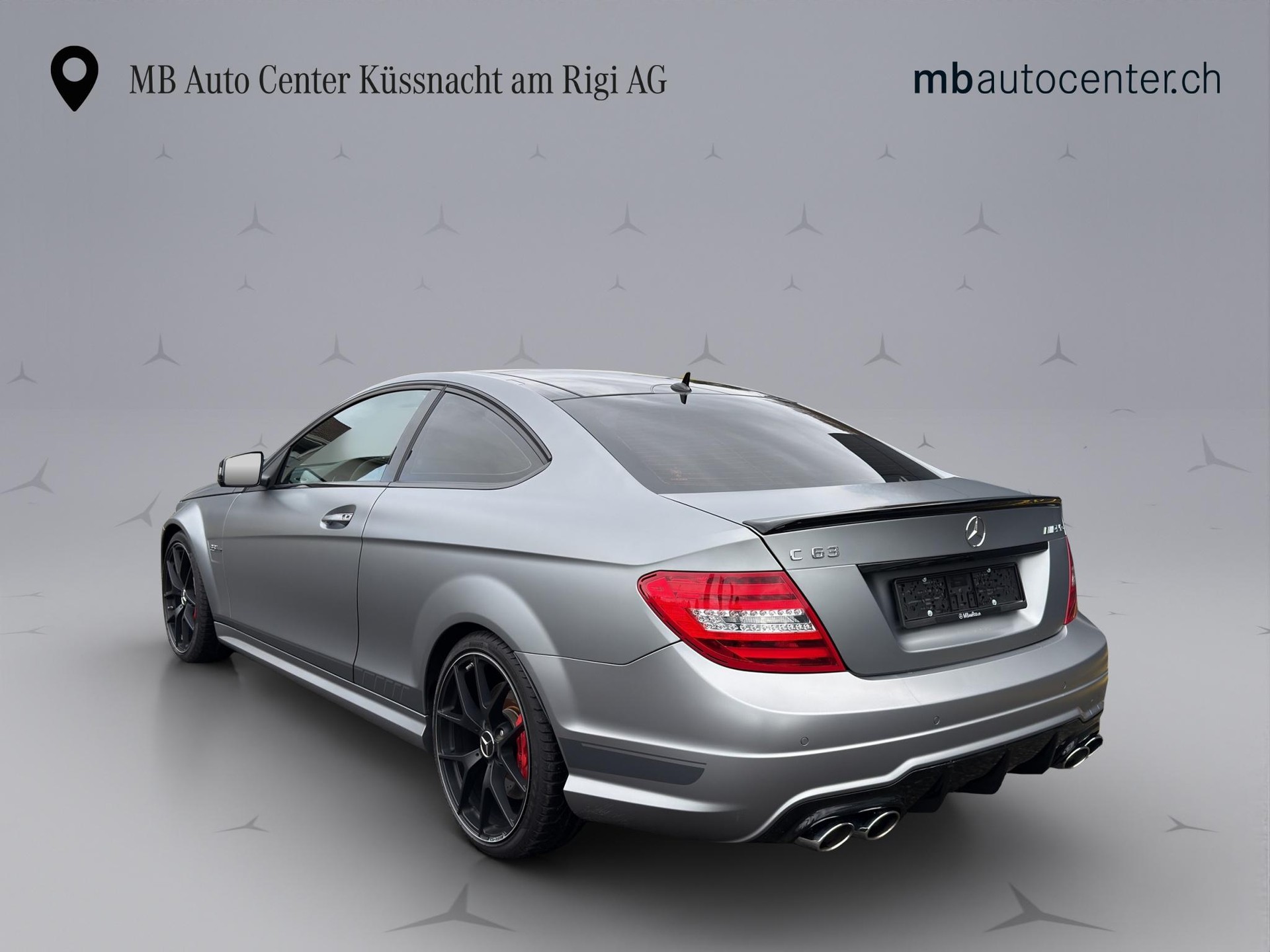 MERCEDES-BENZ C 63 V8 AMG Coupé 507 AMG Edition-image-4