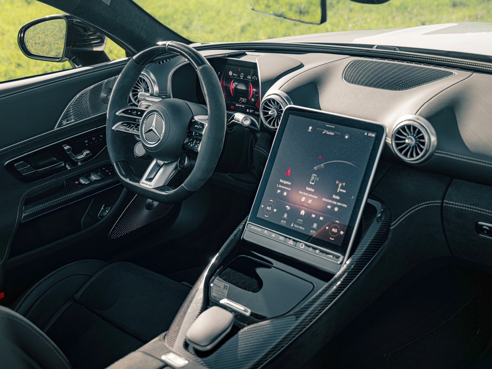 MERCEDES-BENZ SL 63 AMG+ Executive Edition-image-12