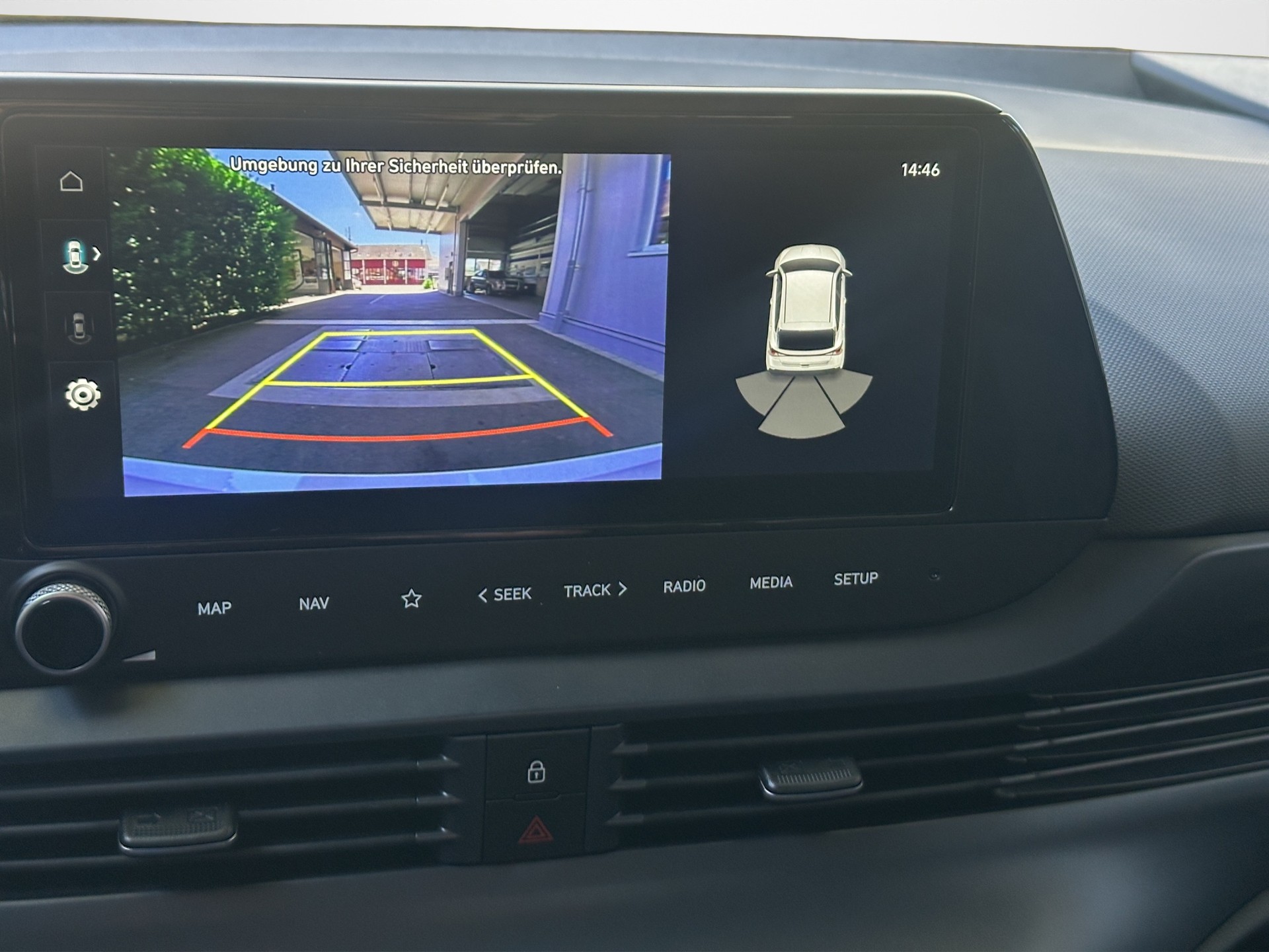 HYUNDAI i20 1.0 T-GDi Amplia DCT-image-19