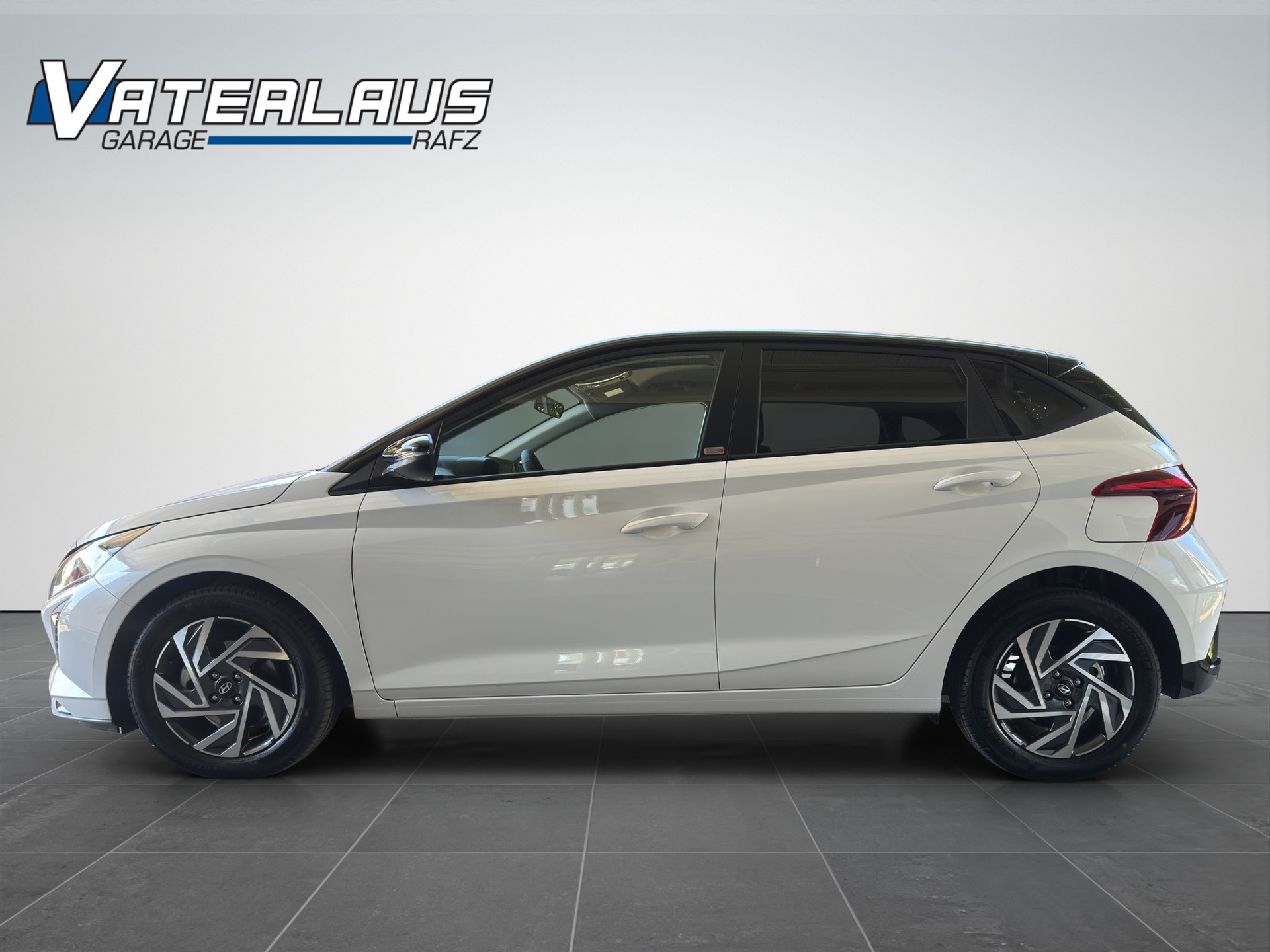 HYUNDAI i20 1.0 T-GDi Amplia DCT-showroom-element-2