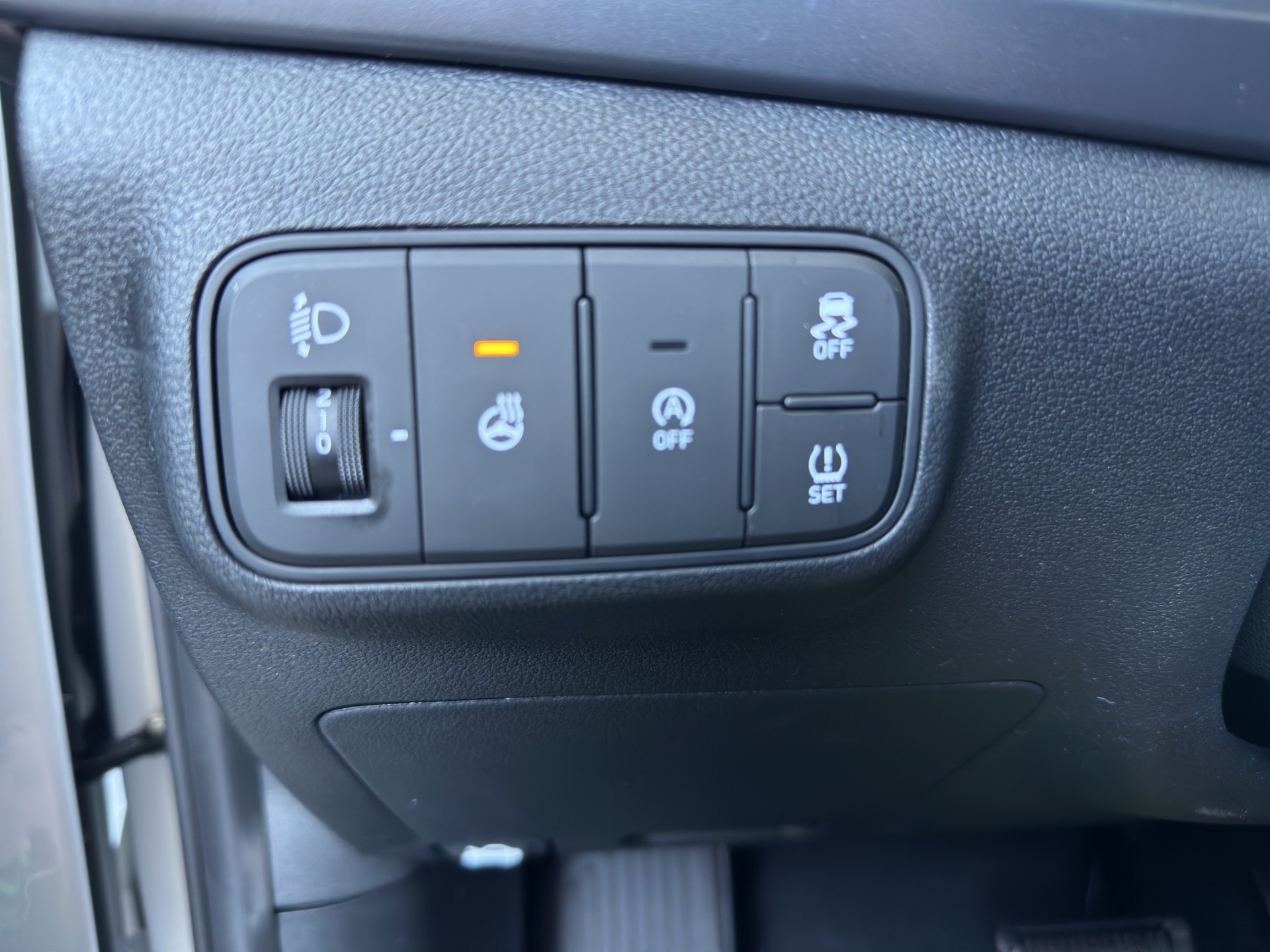 HYUNDAI i20 1.0 T-GDi Amplia DCT-image-16