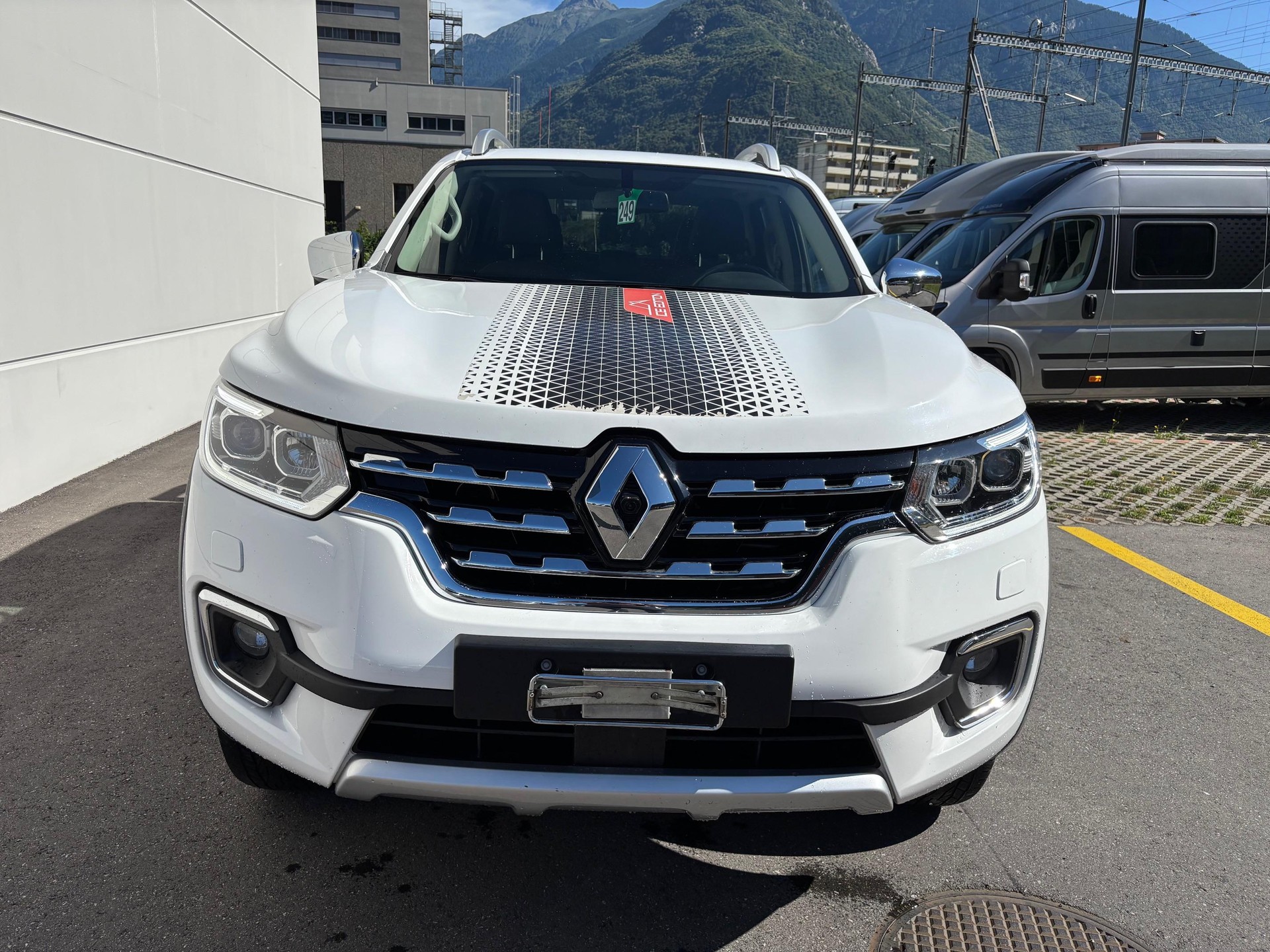 RENAULT Alaskan Pick-up 2.3 dCi 190 TwinTurbo ICE 4x4-image-1