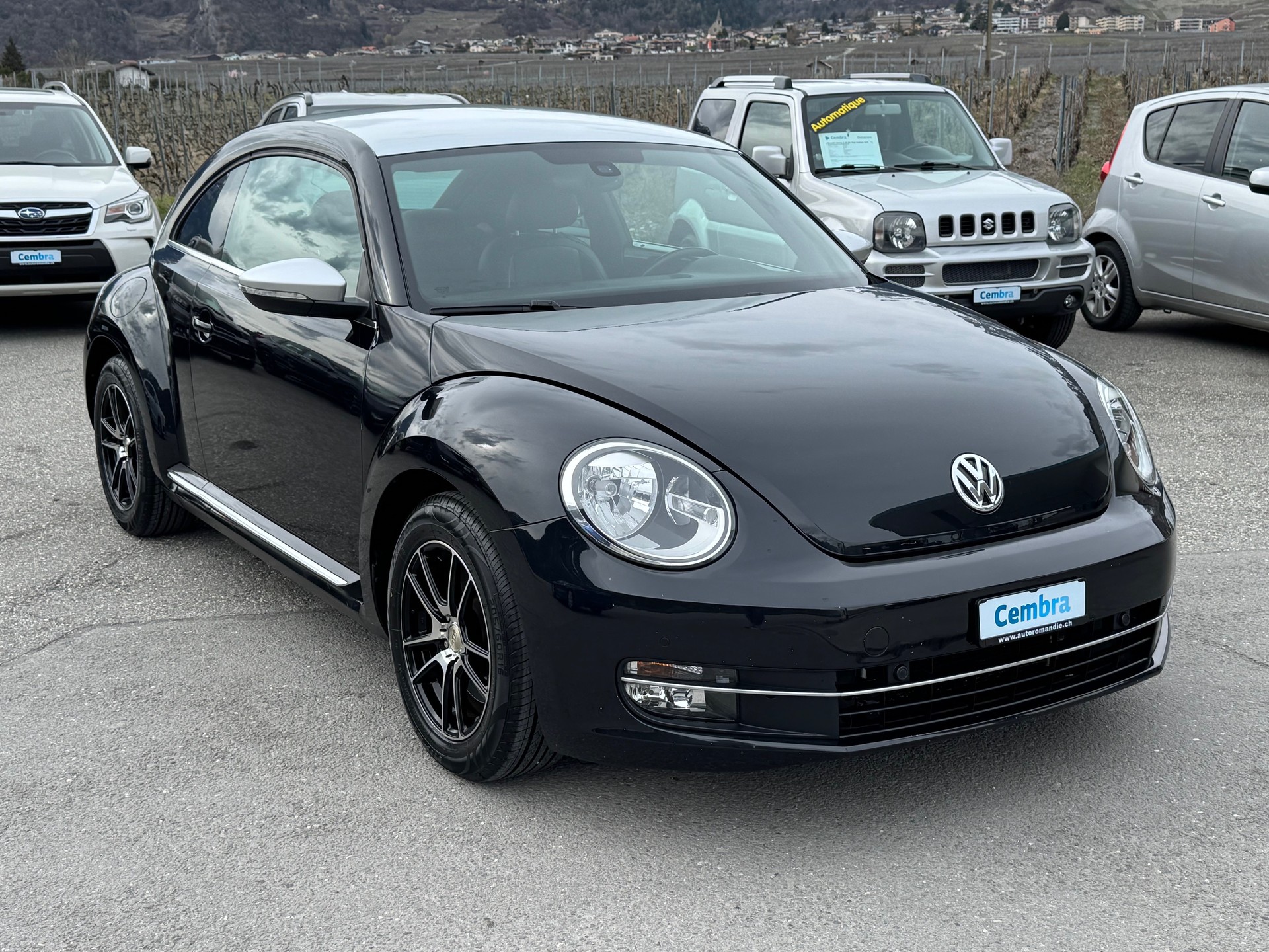 VW Beetle 2.0 TSI Sport DSG-image-1