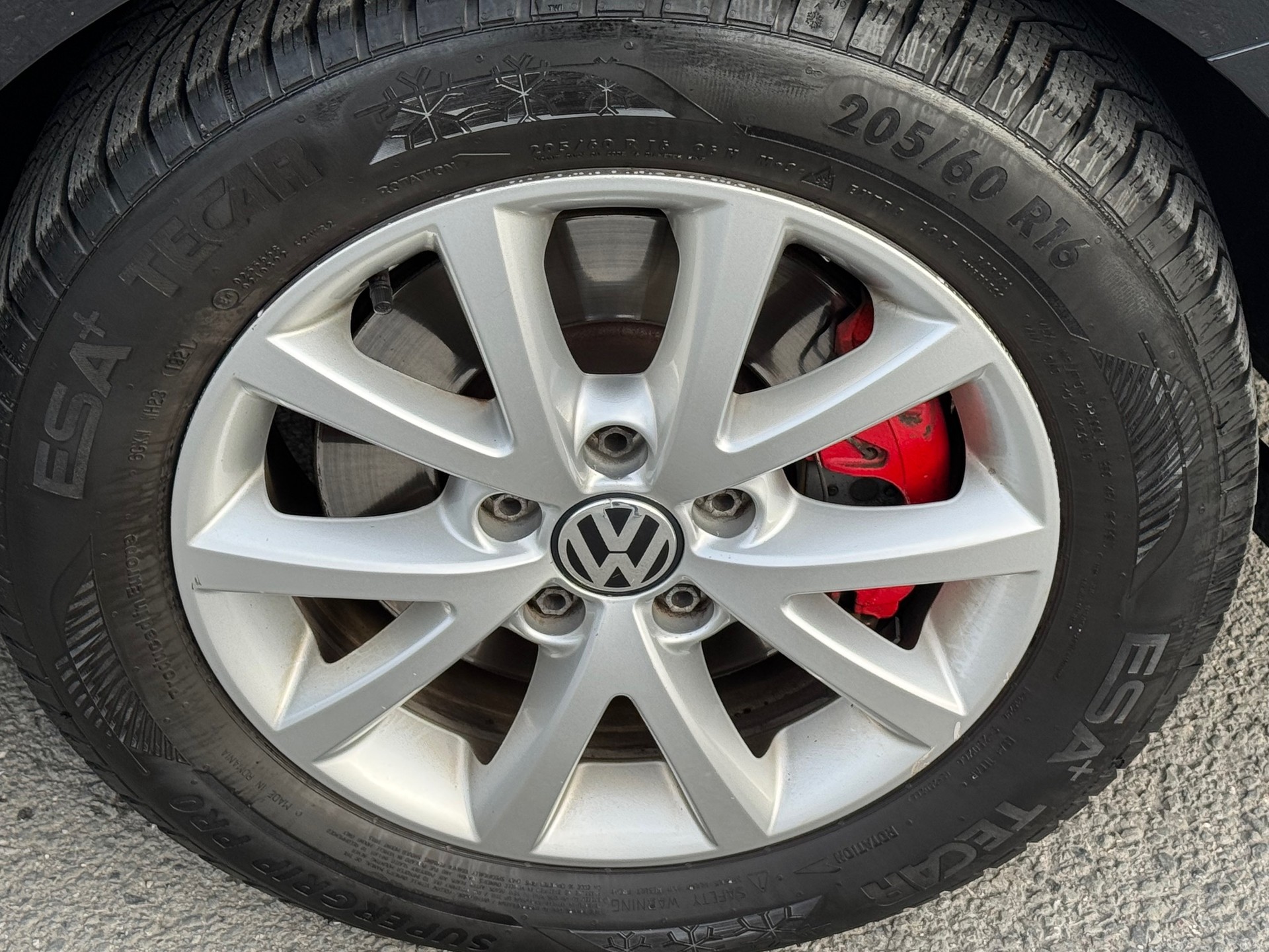 VW Beetle 2.0 TSI Sport DSG-image-5