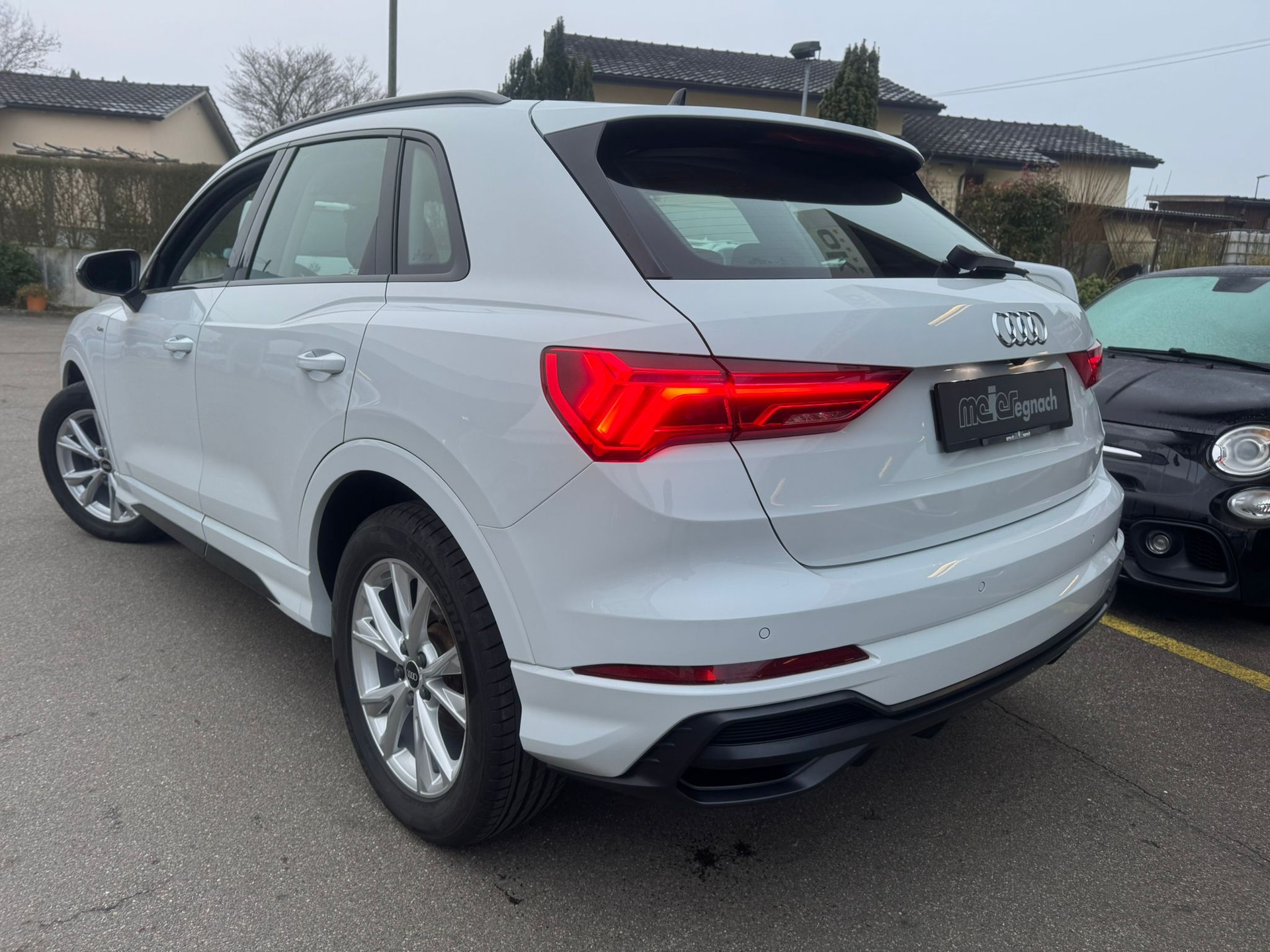 AUDI Q3 35 TFSI S line Attraction S-tronic-image-5