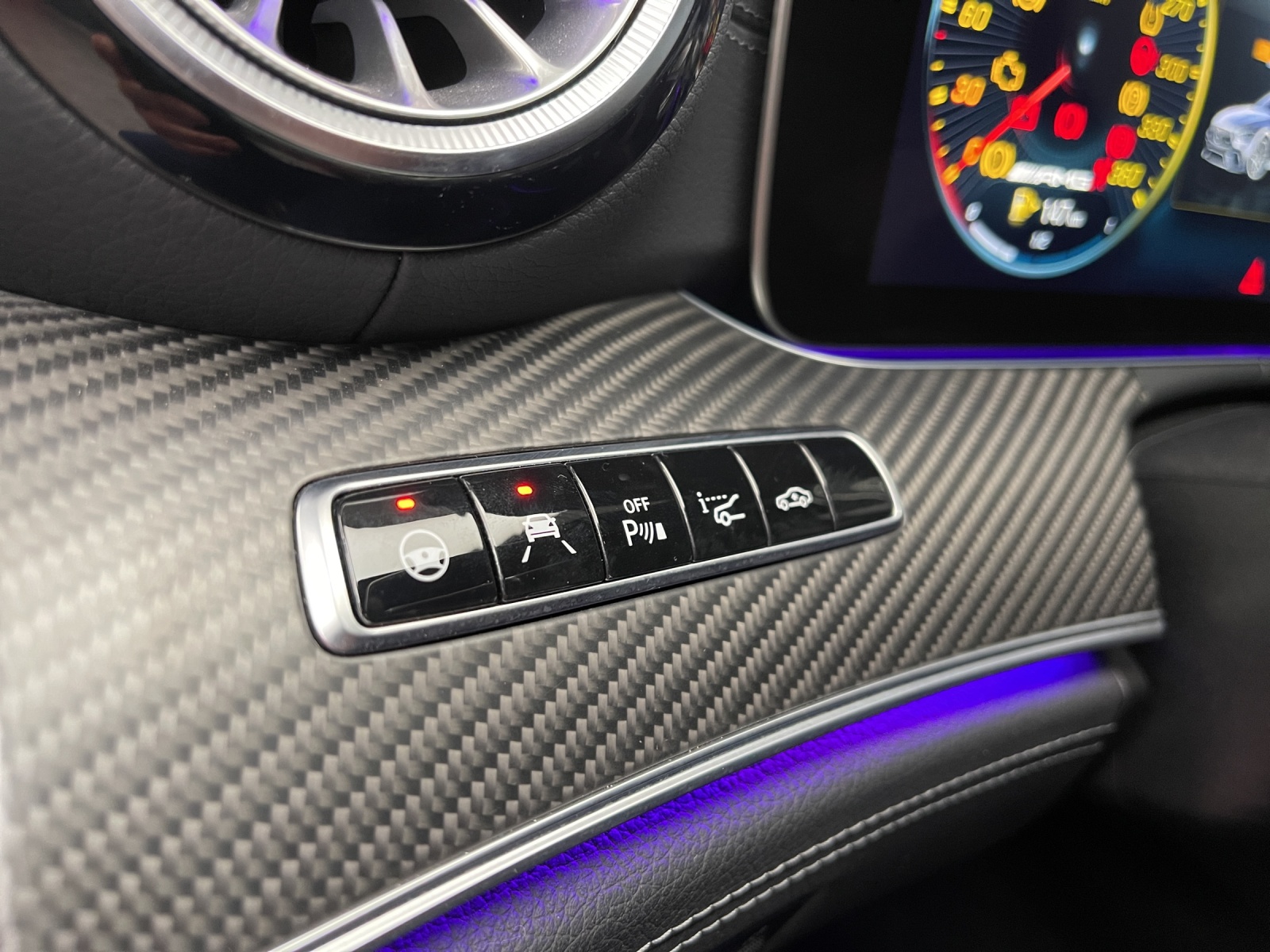 MERCEDES-BENZ AMG GT 4 63 S 4Matic+-image-12