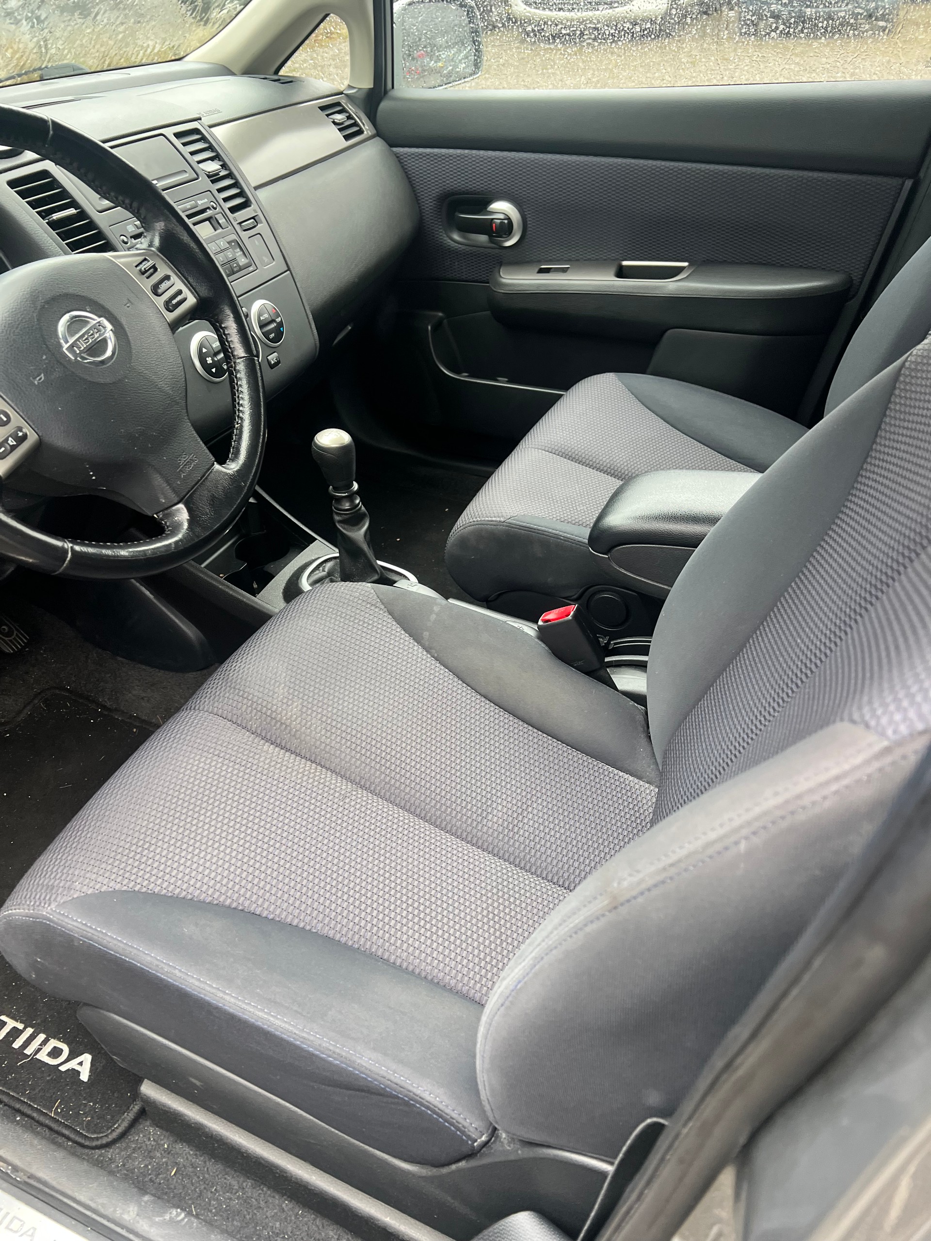 NISSAN Tiida 1.8 tekna-image-8