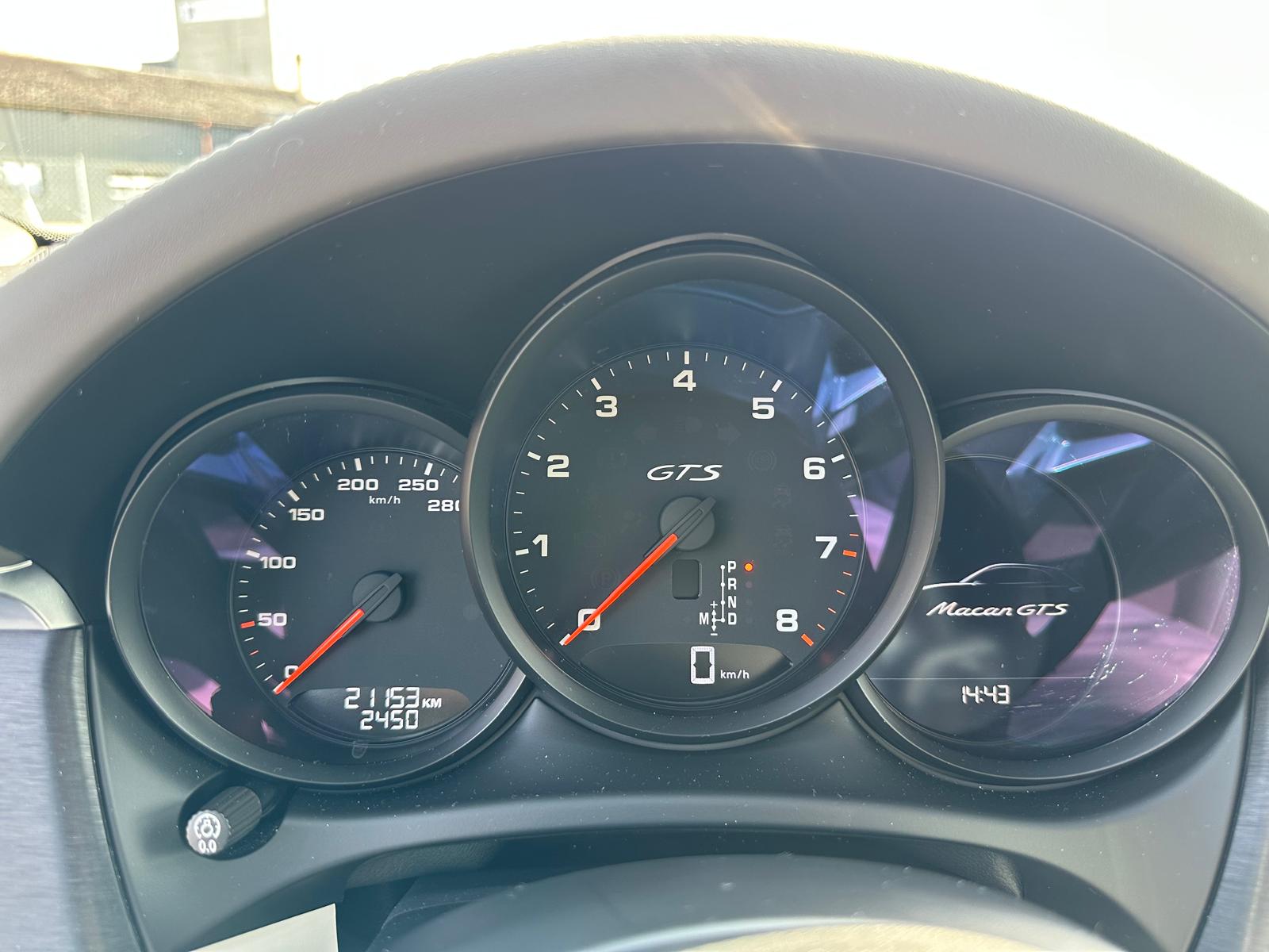 PORSCHE Macan GTS PDK-image-19