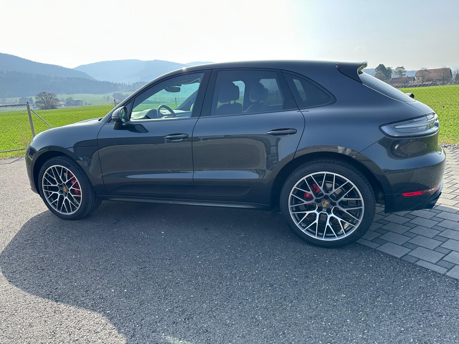 PORSCHE Macan GTS PDK-image-4