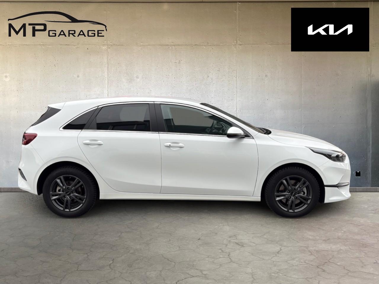 KIA Ceed 1.5 T-GDi MHEV Power-image-3