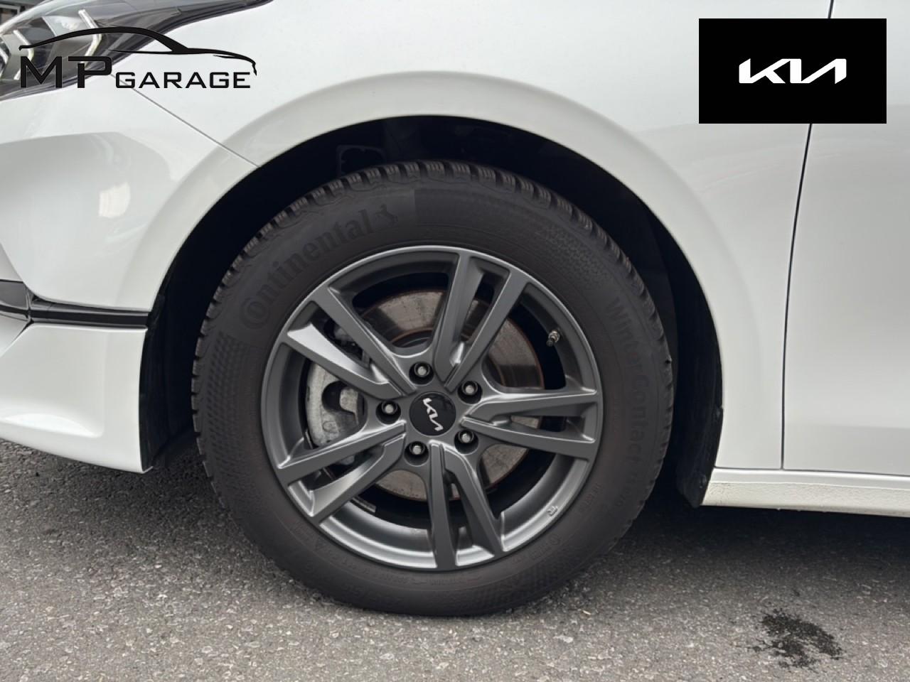 KIA Ceed 1.5 T-GDi MHEV Power-image-14