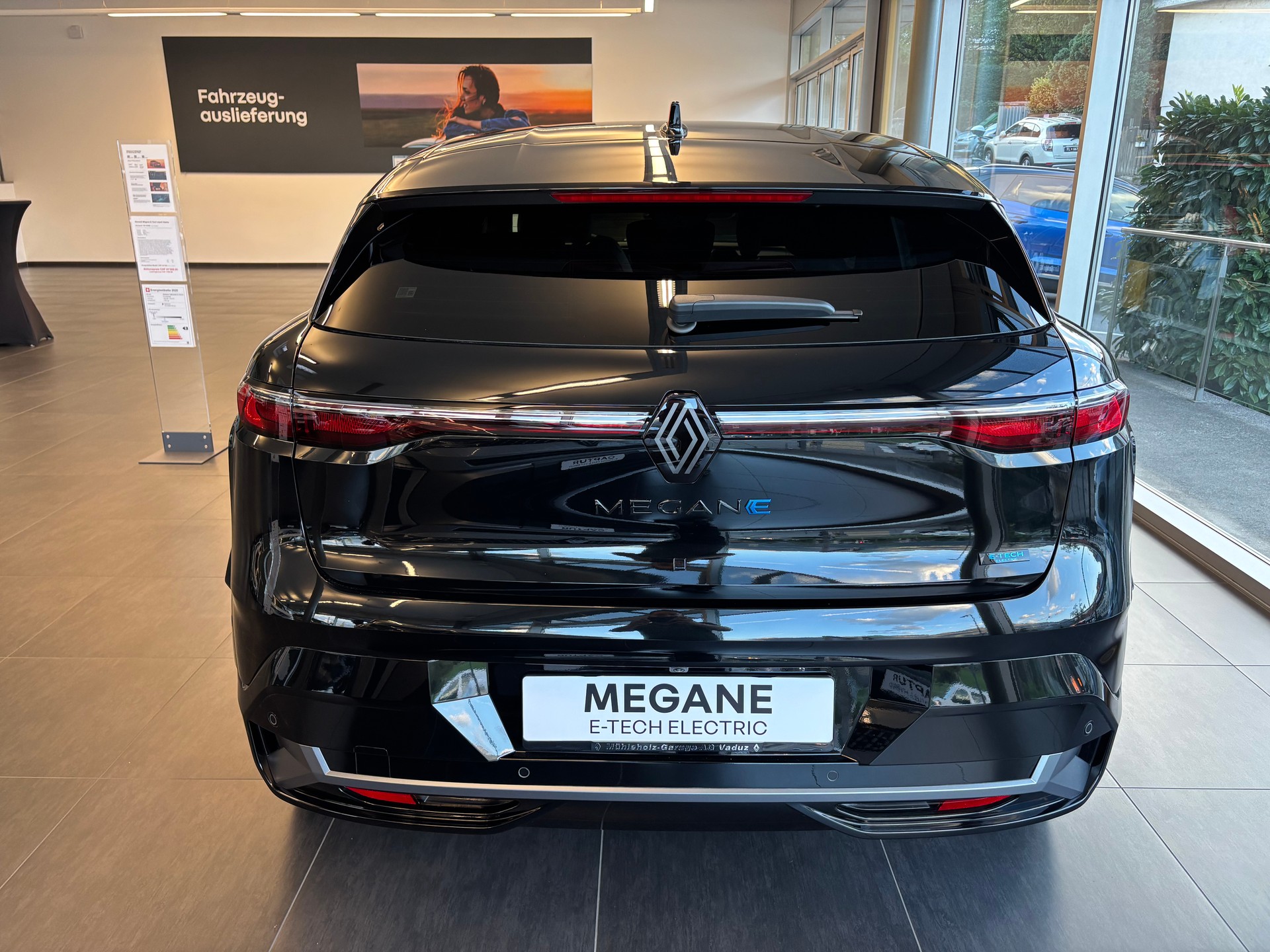 RENAULT Mégane E-TECH EV60 Esprit Alpine-image-2