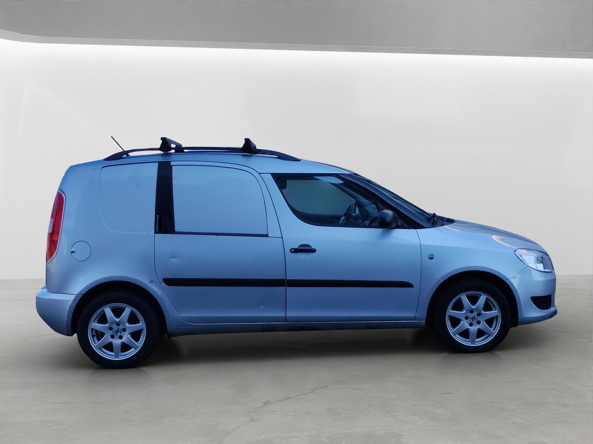 SKODA Praktik 1.2 TDI-image-5
