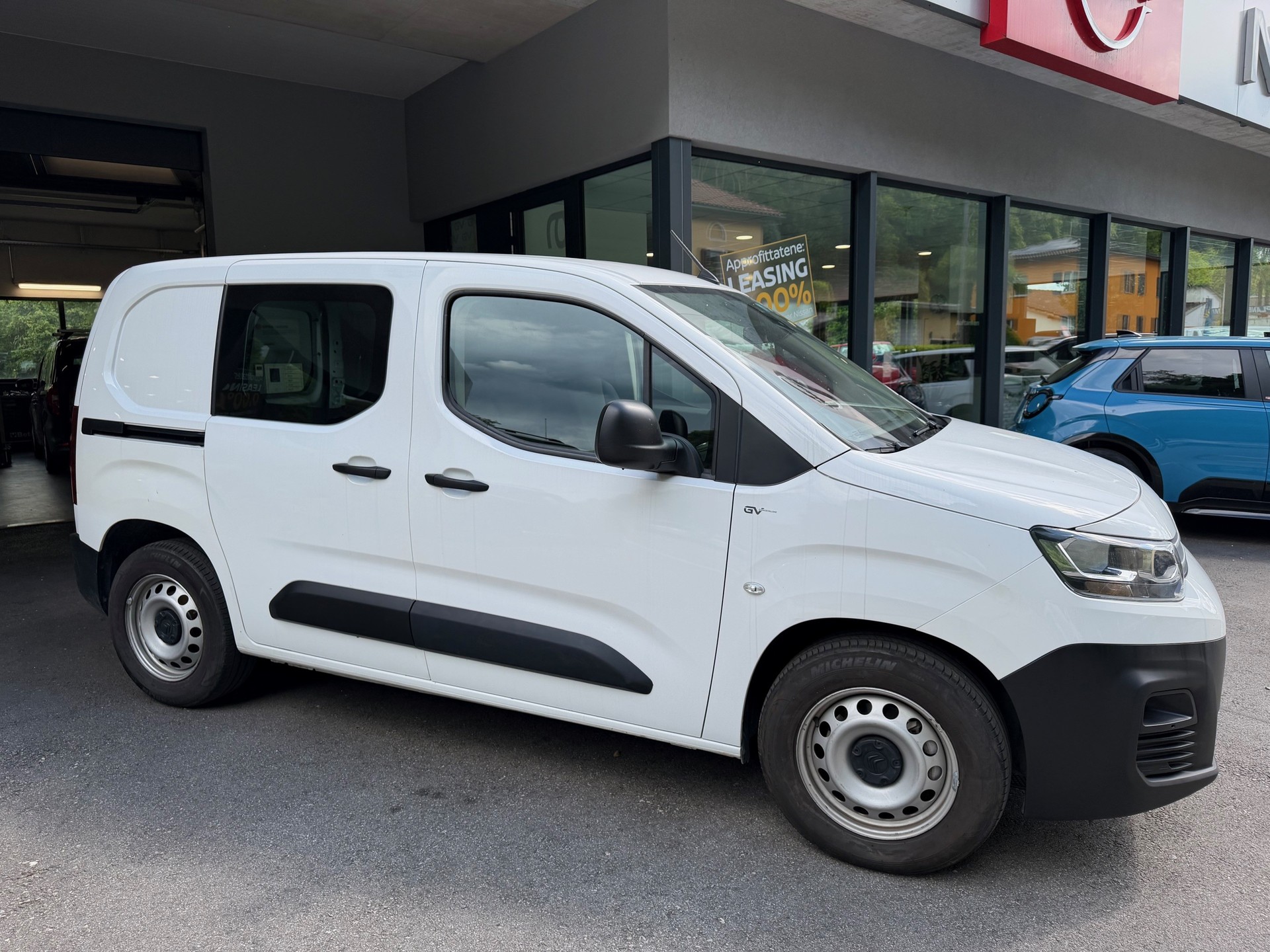 CITROEN e-Berlingo Van Swiss Edition 1000kg-image-1