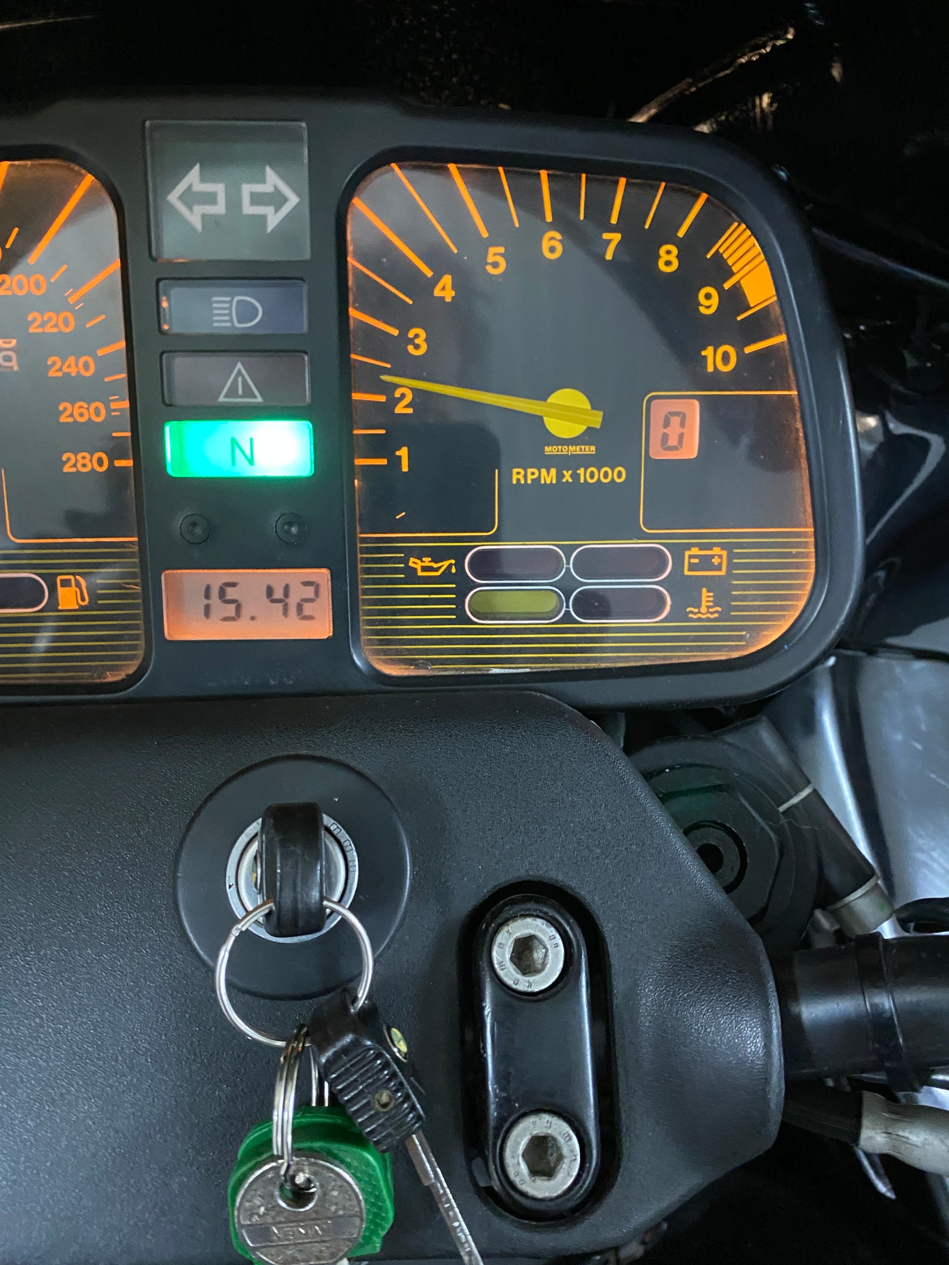 BMW K 1-image-5
