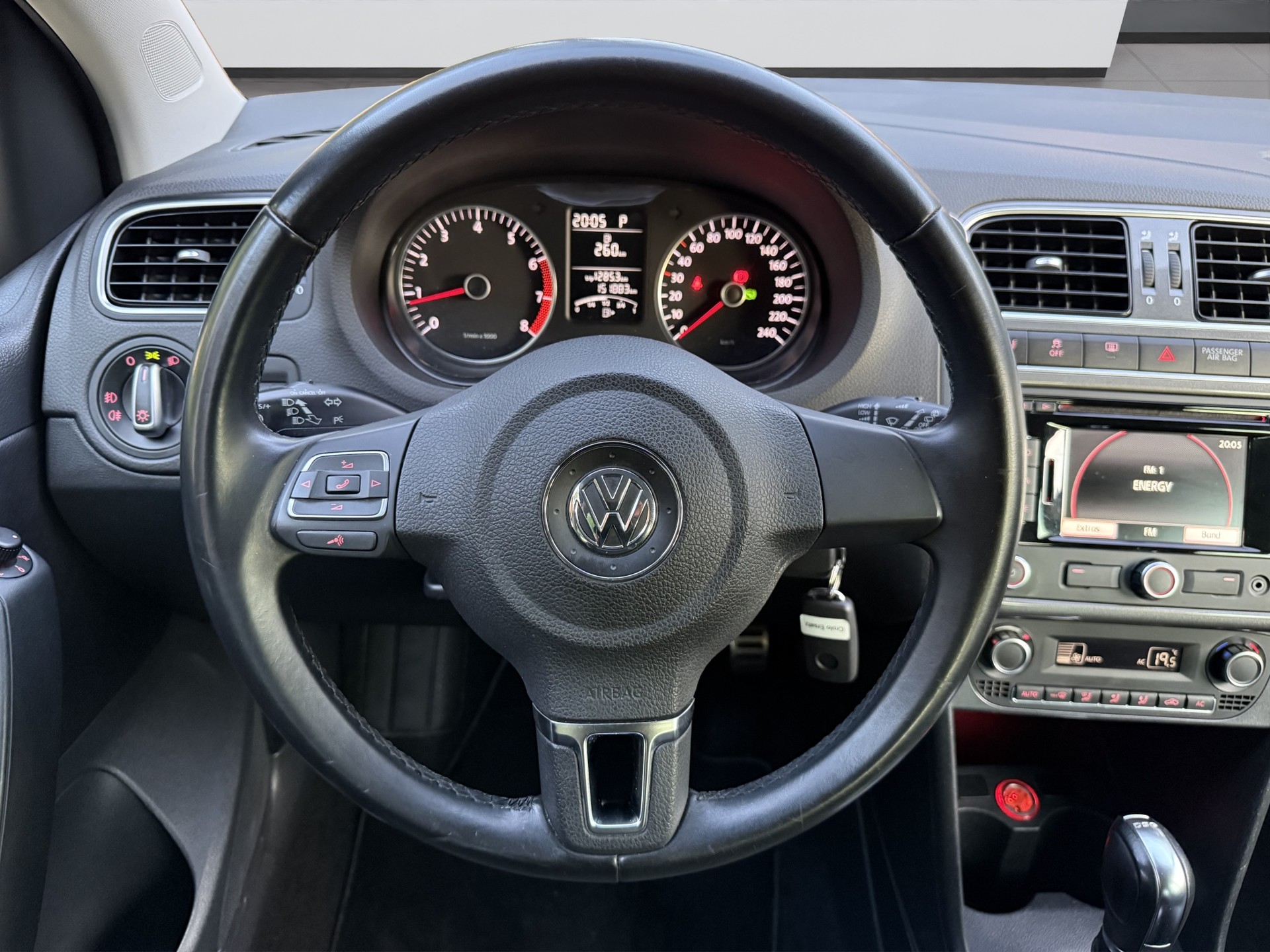 VW CrossPolo 1.2 TSI DSG-image-13