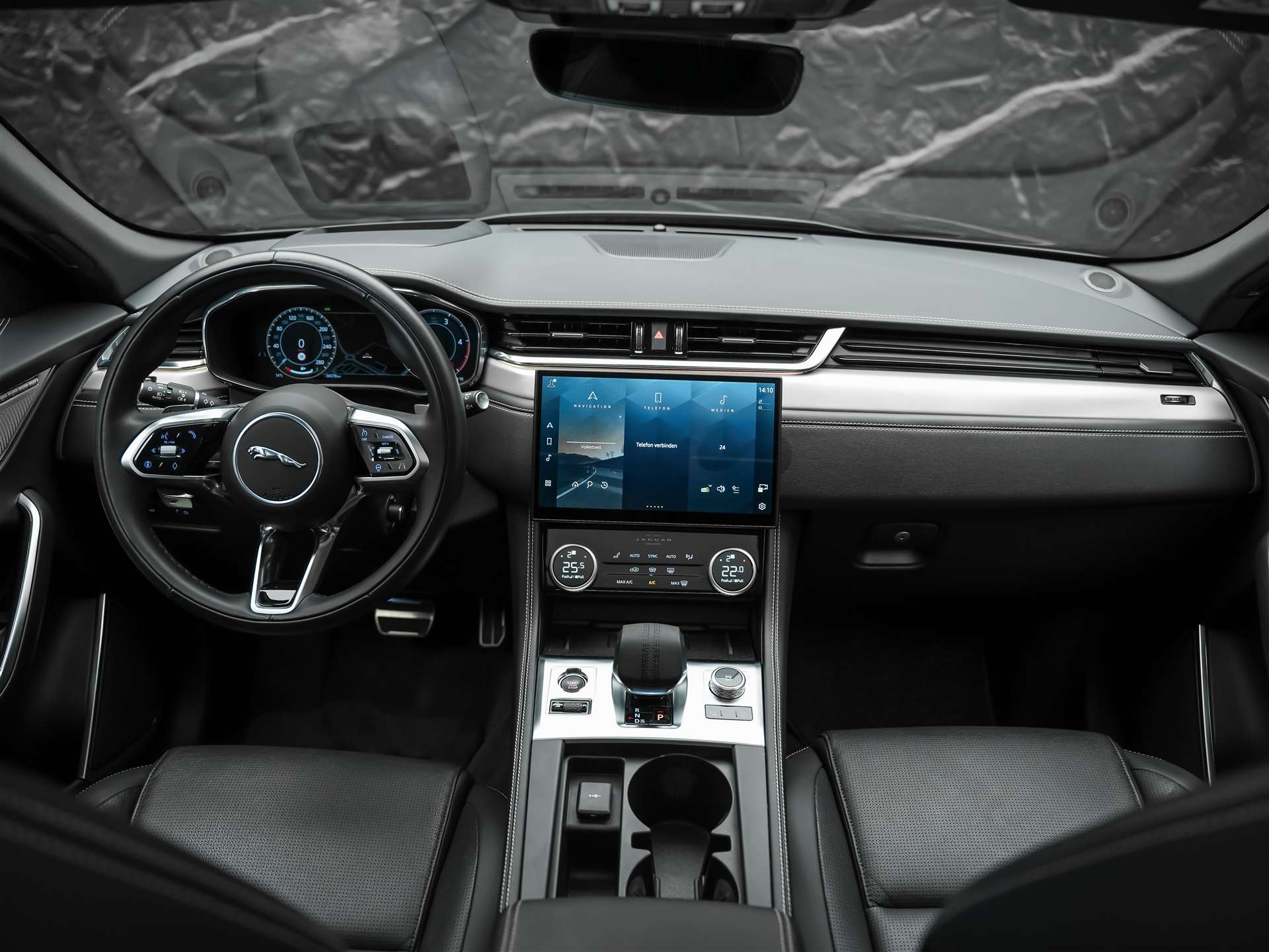 JAGUAR F-Pace 3.0 D I6 R-Dynamic SE AWD *Facelift*Panorama*Head-Up*-image-20