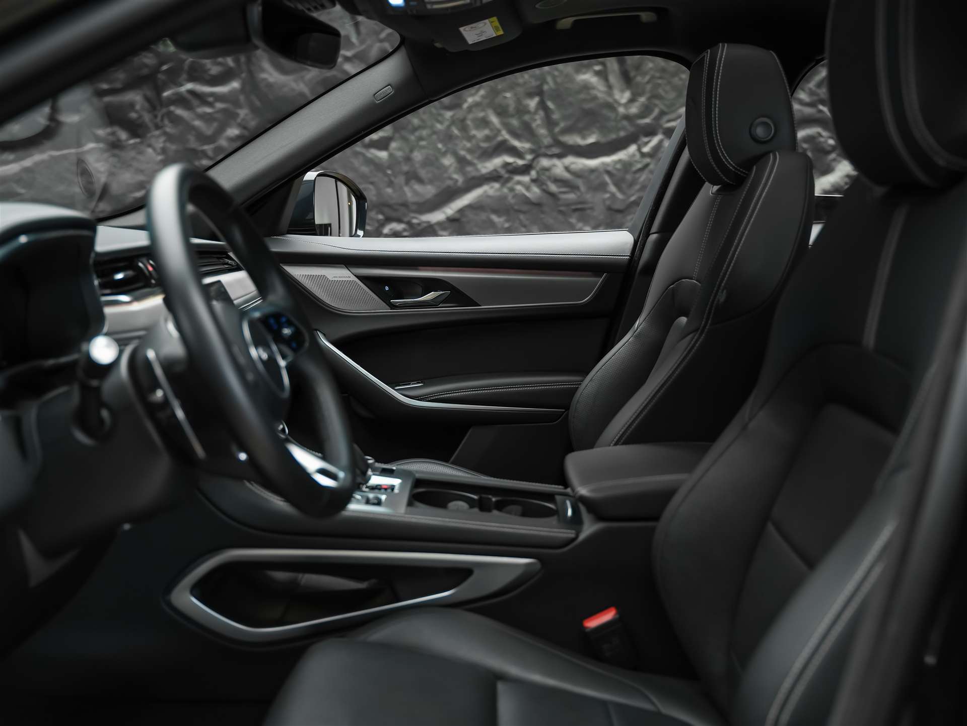 JAGUAR F-Pace 3.0 D I6 R-Dynamic SE AWD *Facelift*Panorama*Head-Up*-image-8