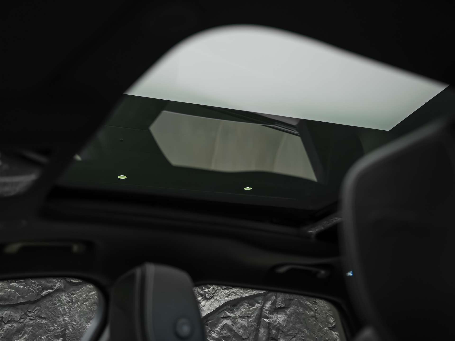 JAGUAR F-Pace 3.0 D I6 R-Dynamic SE AWD *Facelift*Panorama*Head-Up*-image-11