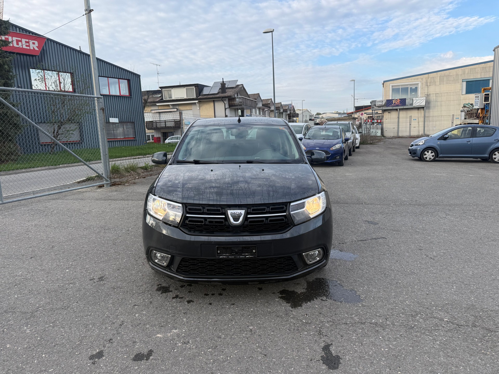 DACIA Sandero TCe 90 Lauréate Automatic-showroom-element-2