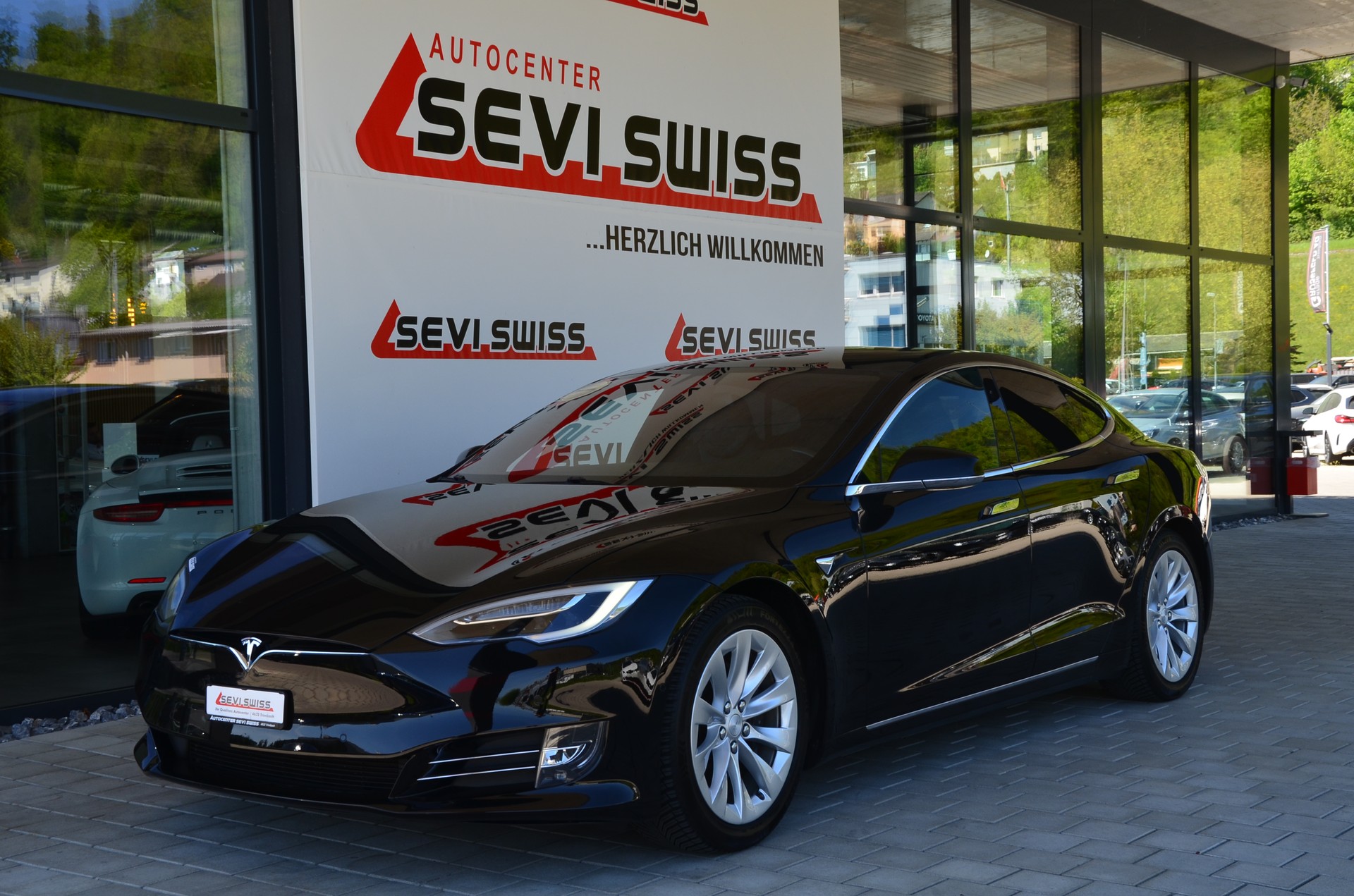 TESLA Model S 75*Frisch ab MFK,1 Jahr oder 20000km Garantie auf Motor und Getriebe*-image-7