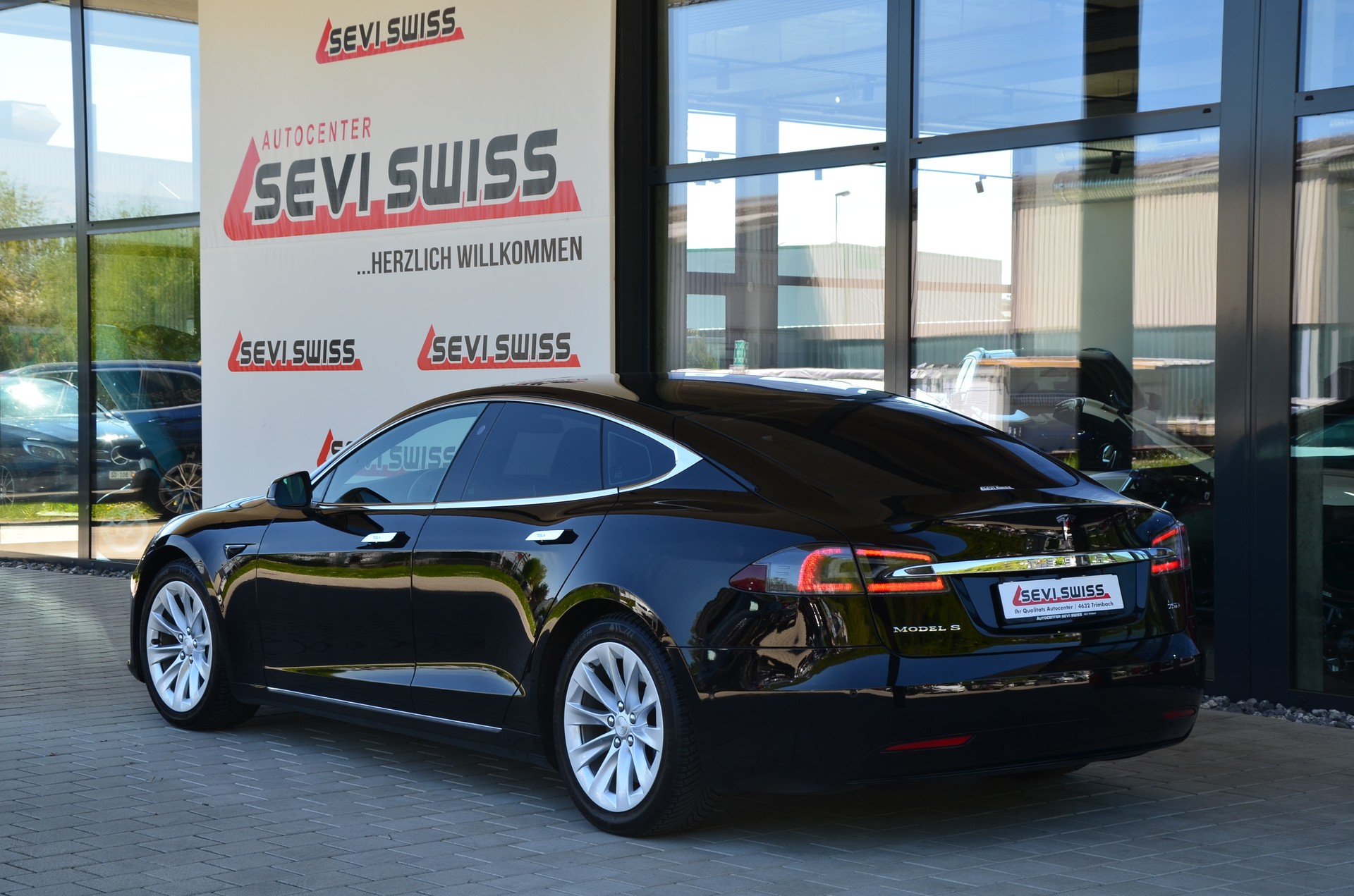 TESLA Model S 75*Frisch ab MFK,1 Jahr oder 20000km Garantie auf Motor und Getriebe*-image-5