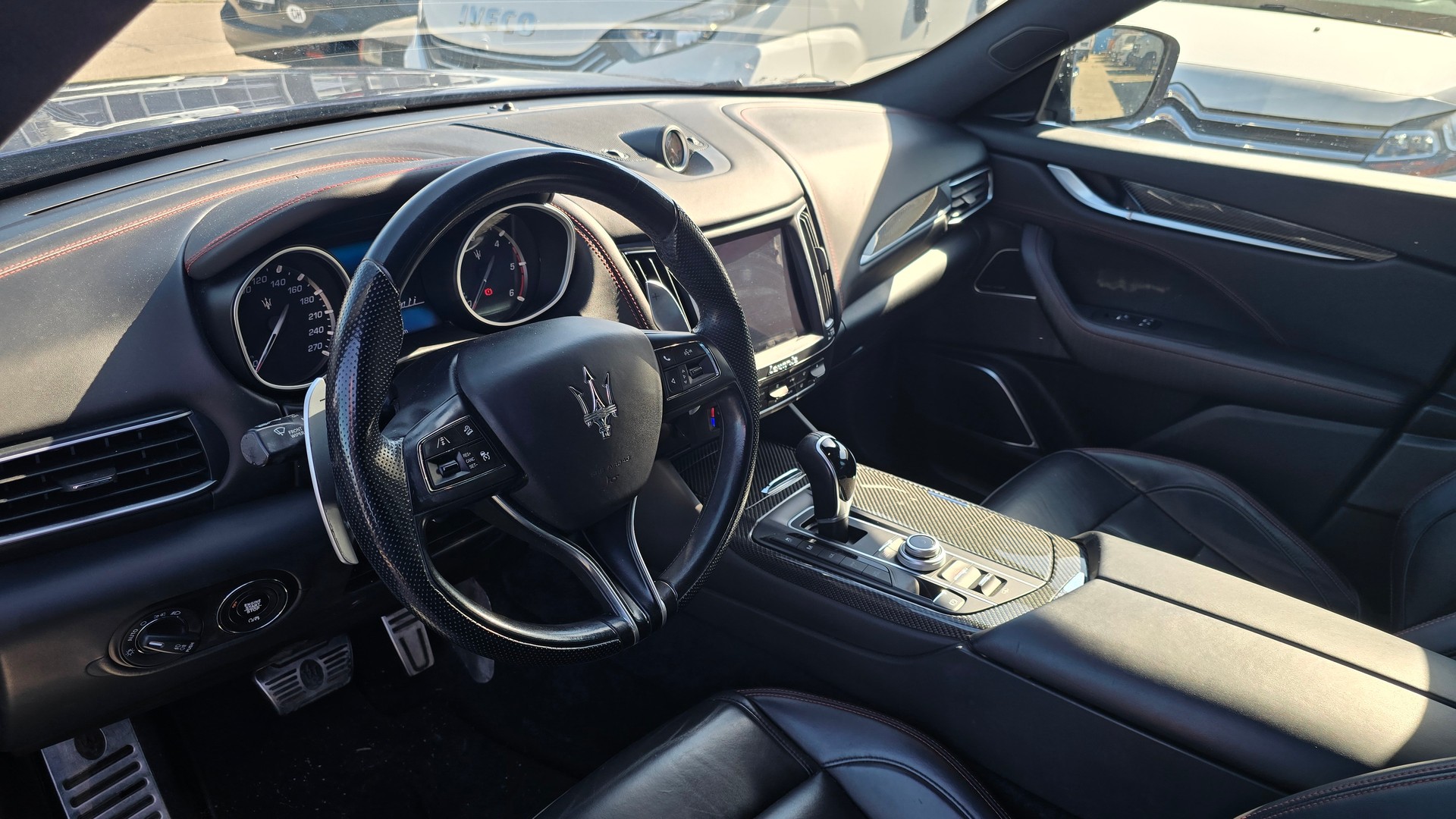 MASERATI Levante D 3.0 V6 Automatica-image-4