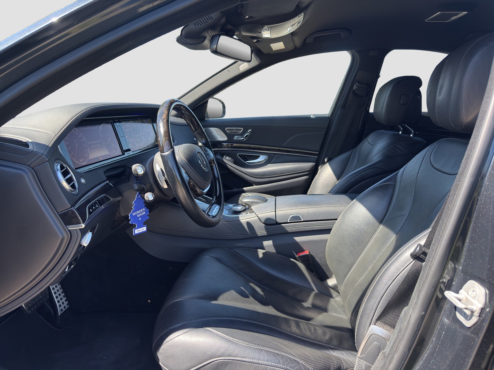 MERCEDES-BENZ S 500 7G-Tronic ** AMG Line ** CH Fahrzeug **-image-9