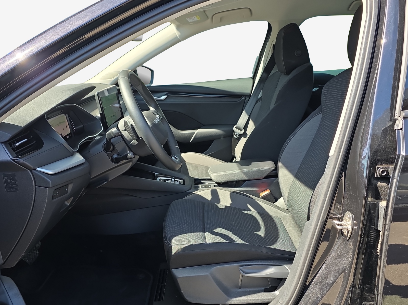 SKODA Octavia Combi 1.5 TSI mHEV DSG Dynamic-image-7