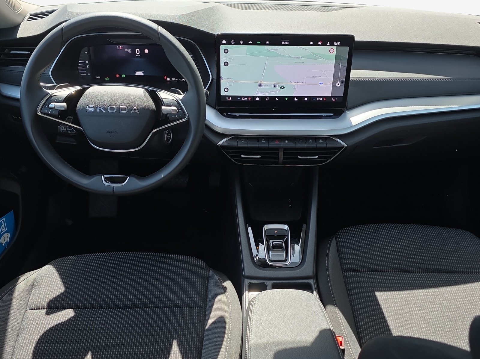 SKODA Octavia Combi 1.5 TSI mHEV DSG Dynamic-image-8