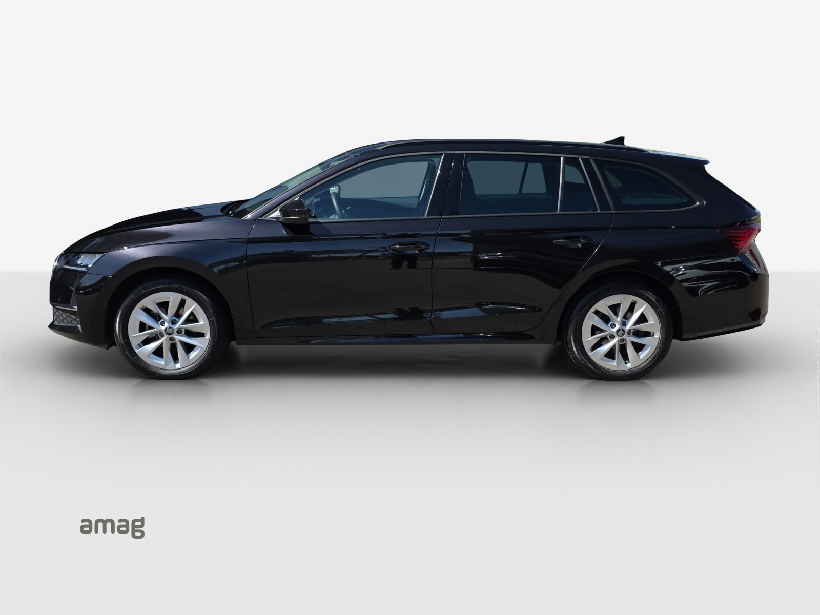 SKODA Octavia Combi 1.5 TSI mHEV DSG Dynamic-image-1
