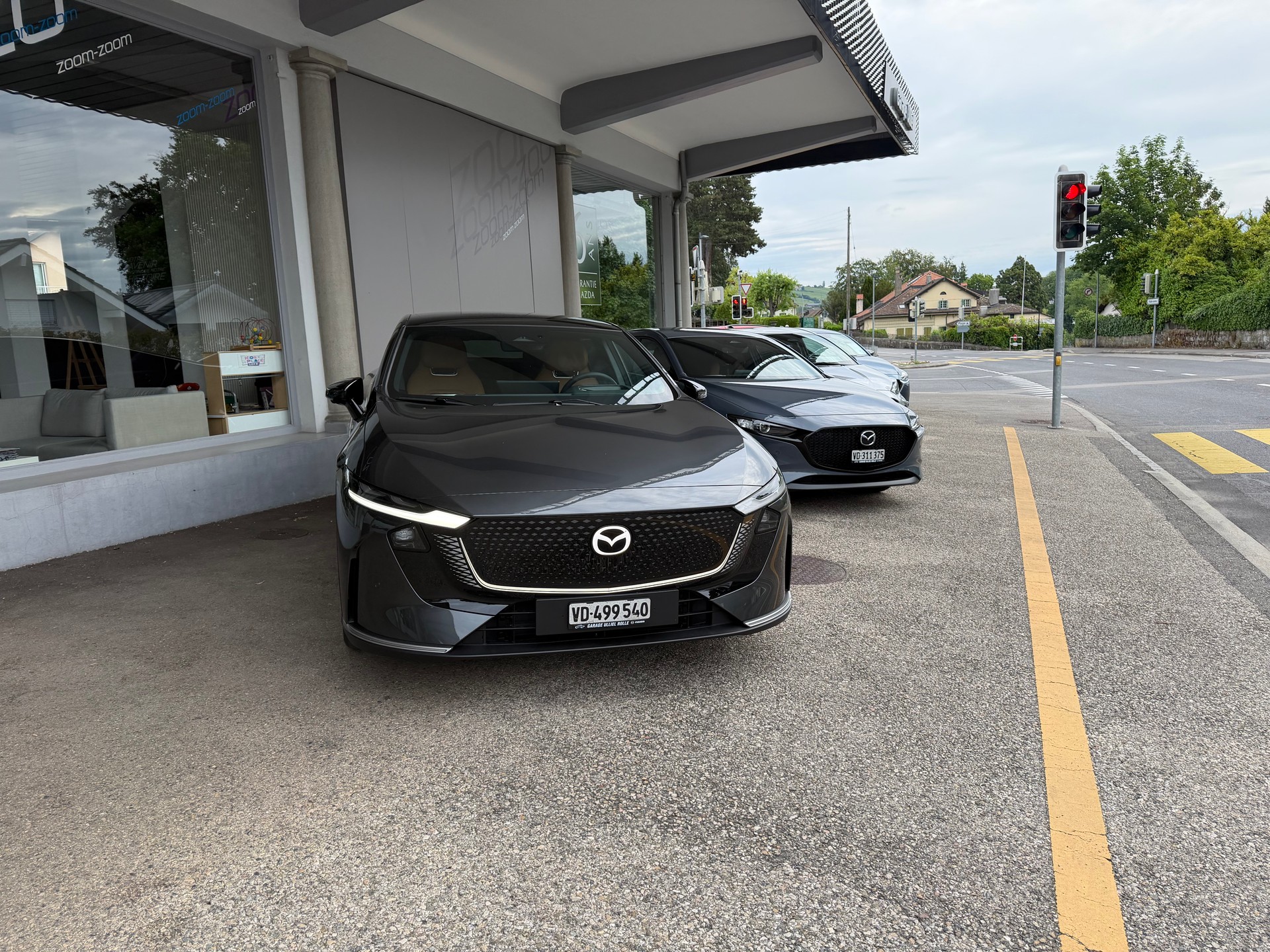 MAZDA 6e 258 69kWh Takumi Plus-image-1