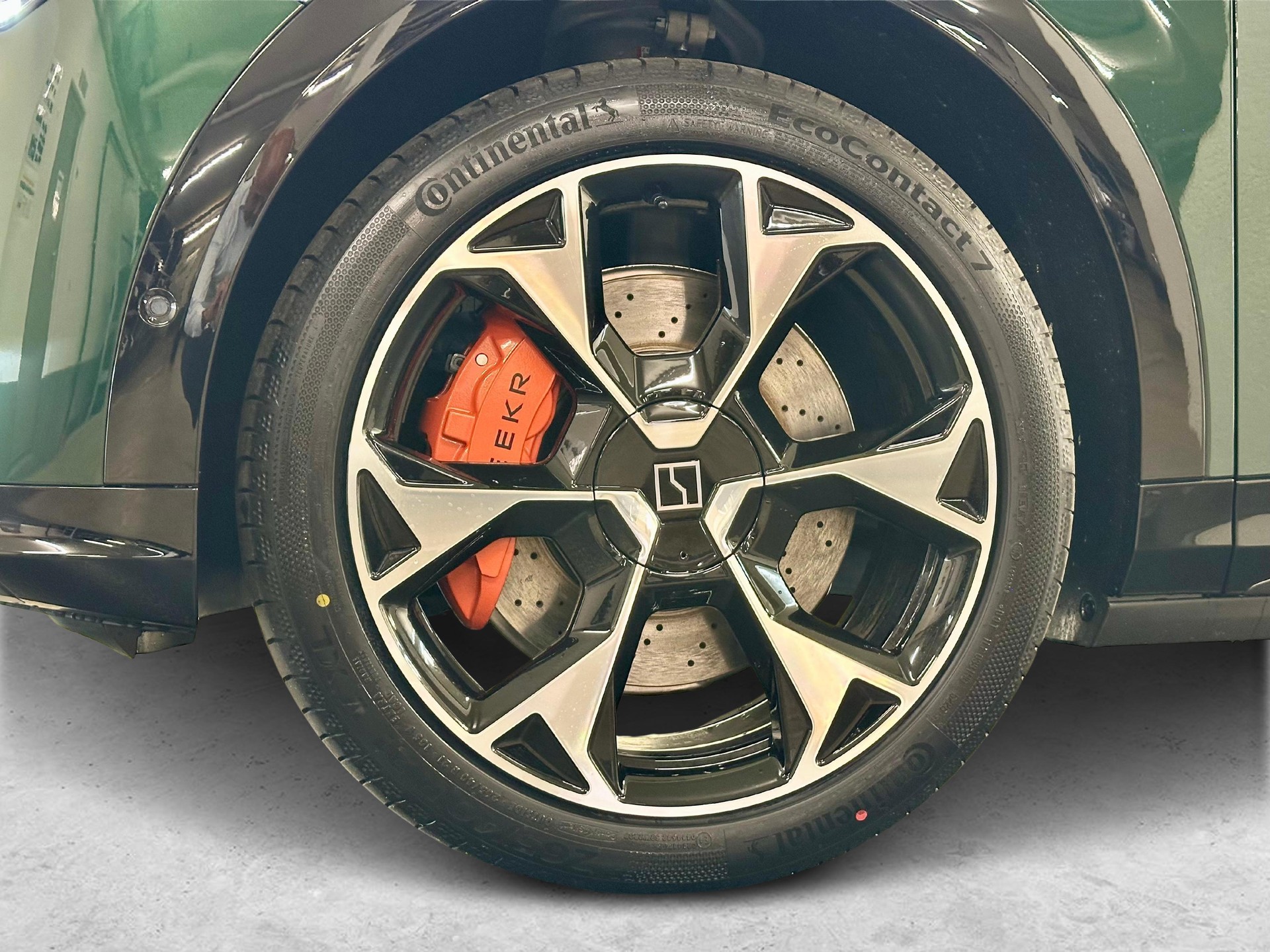 ZEEKR 7X Privilege AWD-image-11