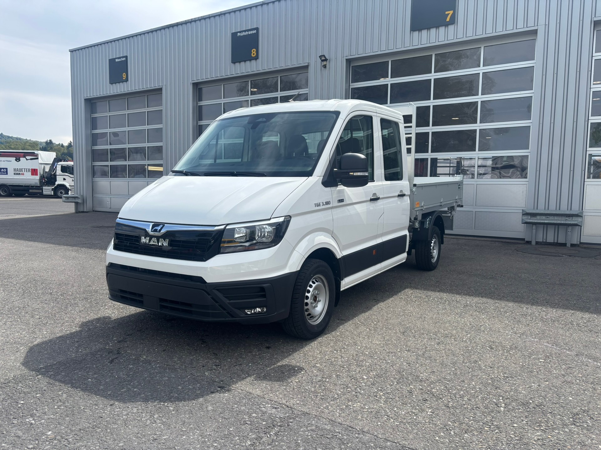 MAN TGE 3.180 4x4l Standard A