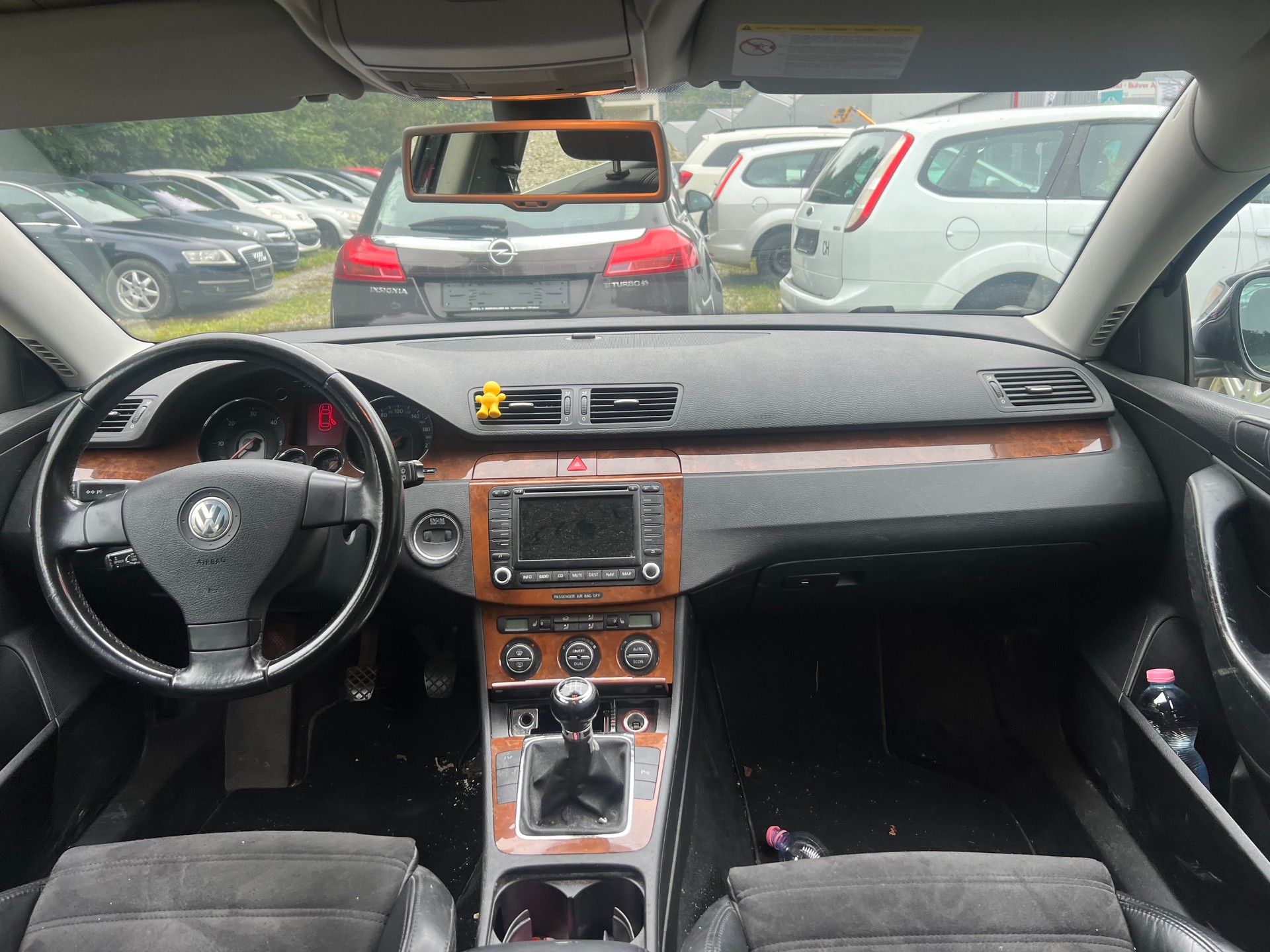 VW Passat Variant 2.0 TDI Trendline-image-9