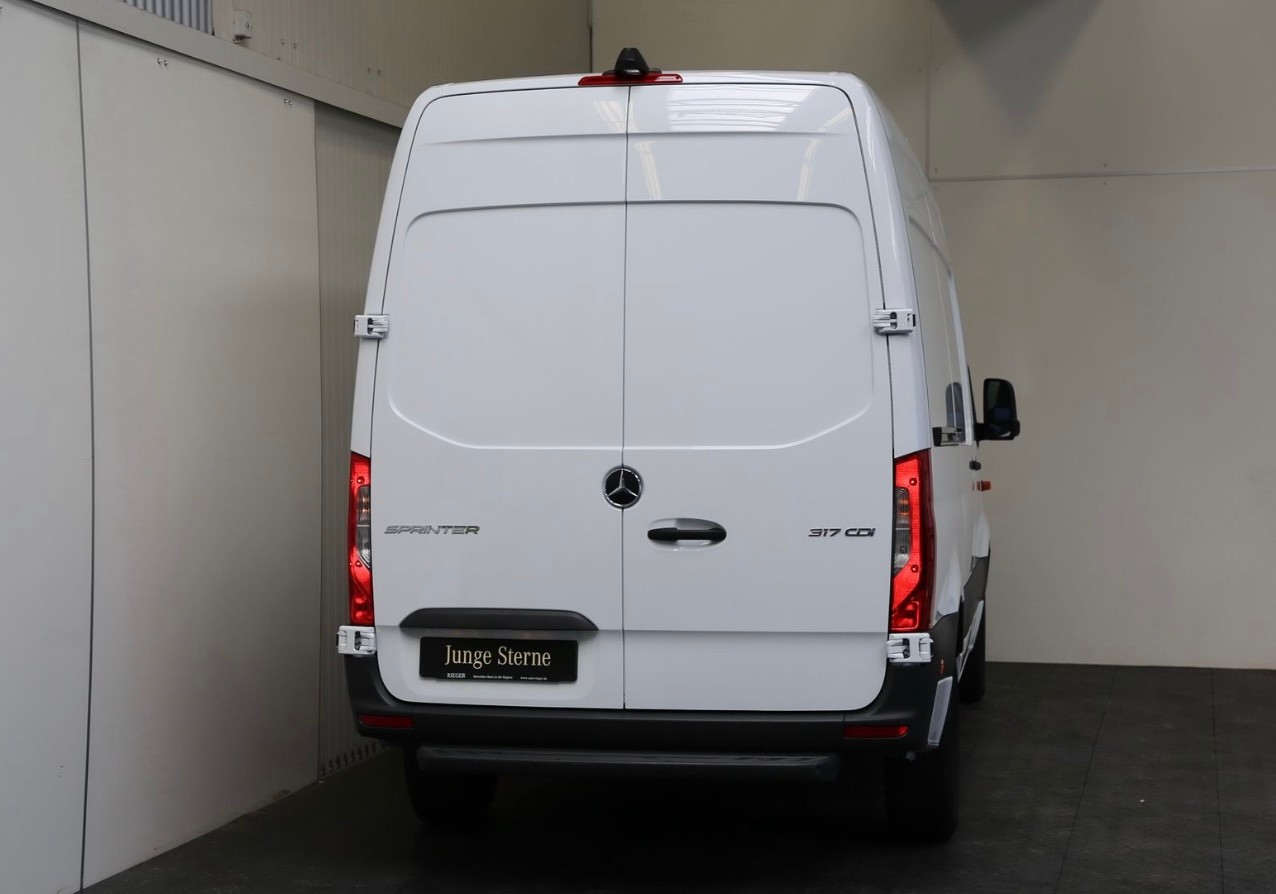 MERCEDES-BENZ Sprinter 317 Kaw. 3665 S 2.0 CDI 170 RHD-showroom-element-1