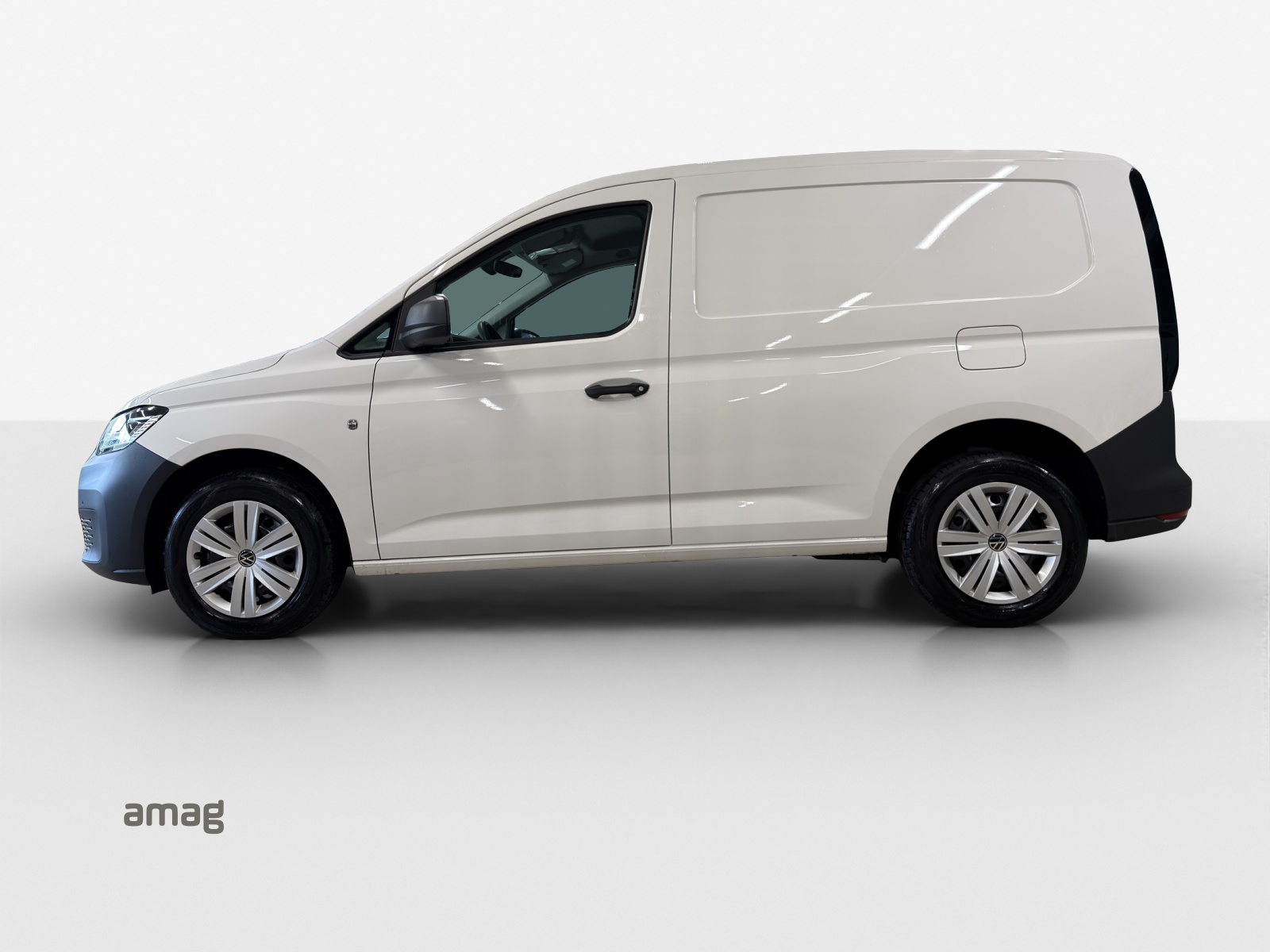 VW Caddy Cargo 2.0TDI 4Motion-image-1