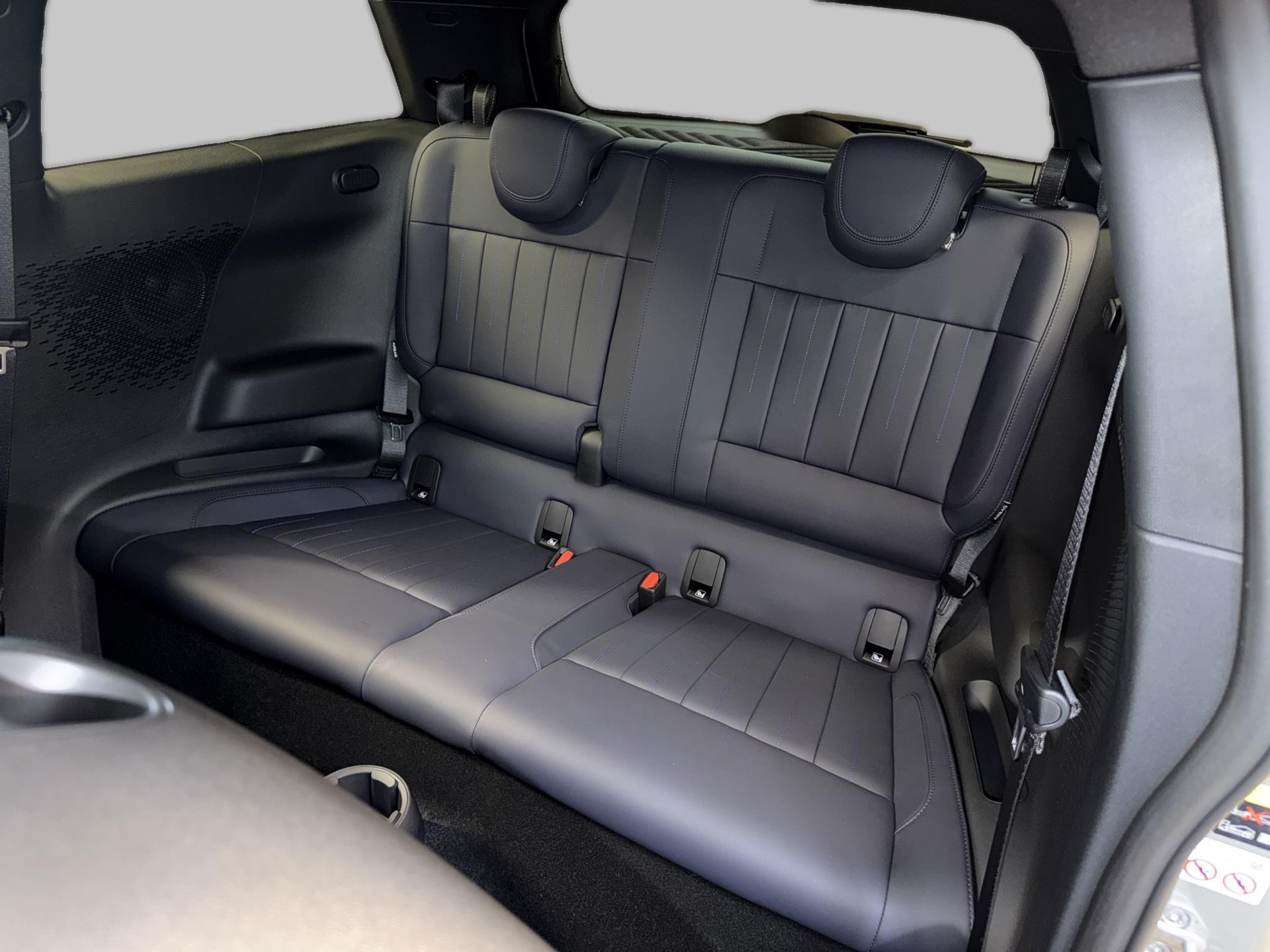 MINI Cooper SE-image-16