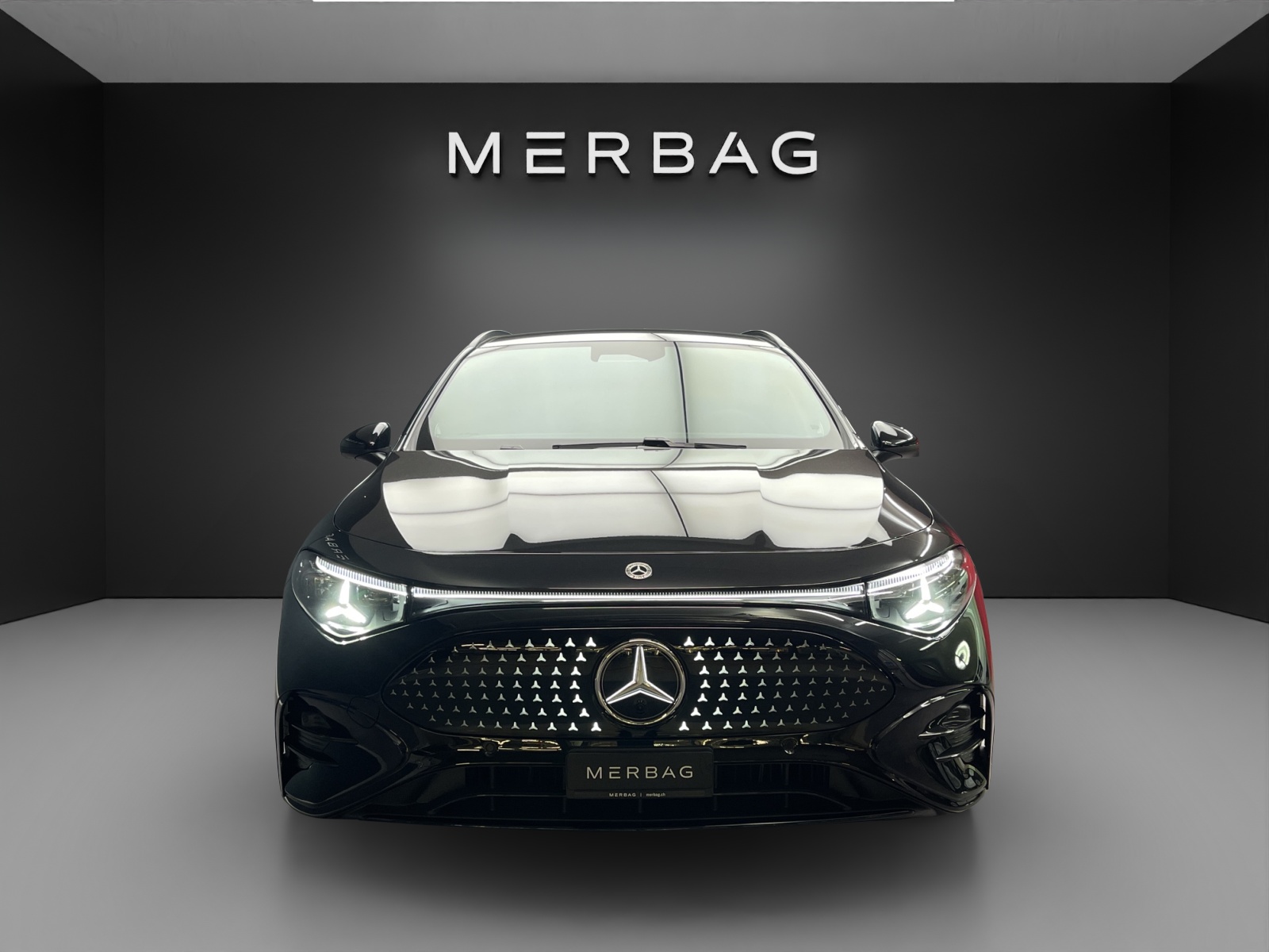 MERCEDES-BENZ CLA 350 4MATIC Shooting Brake with EQ Technology-image-1