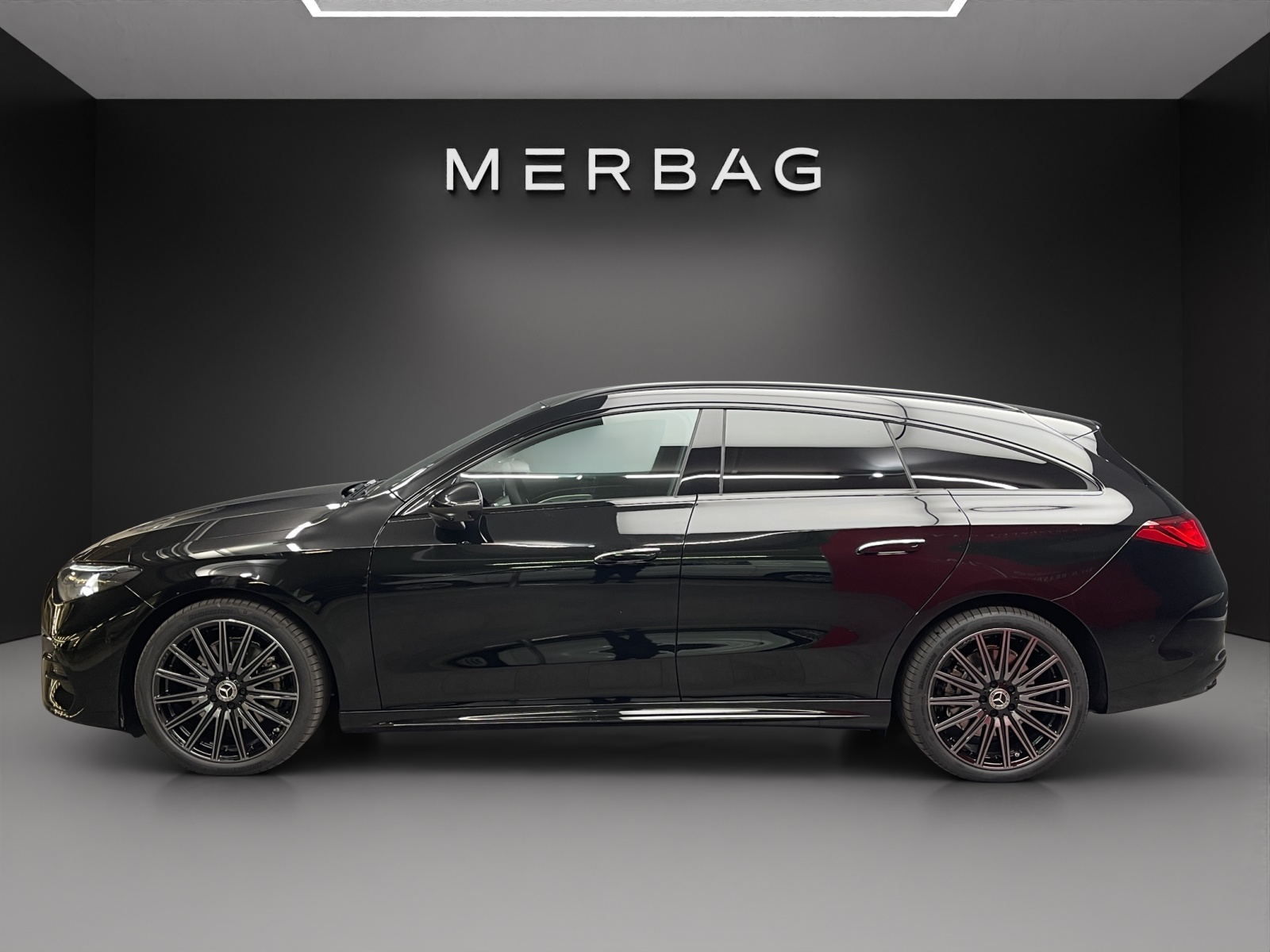 MERCEDES-BENZ CLA 350 4MATIC Shooting Brake with EQ Technology-image-2