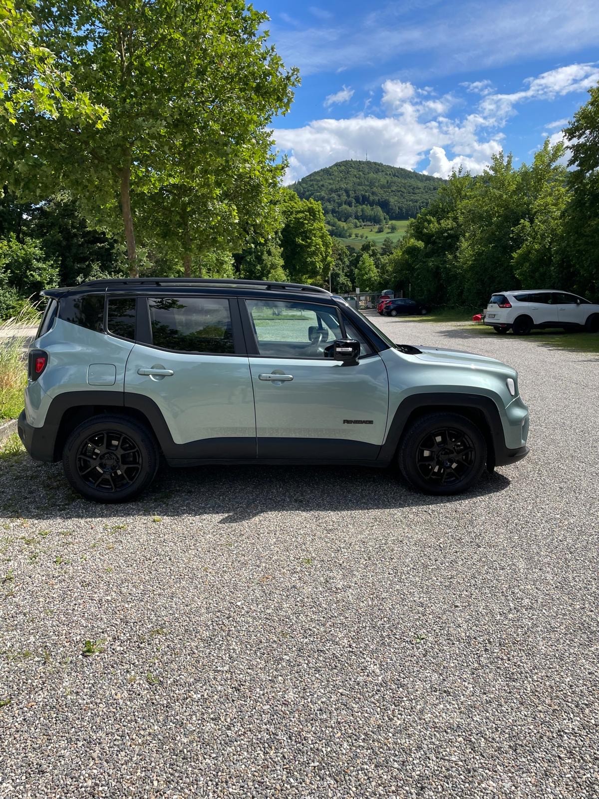 JEEP Renegade 1.5 Turbo Upland Plus MHEV-image-3