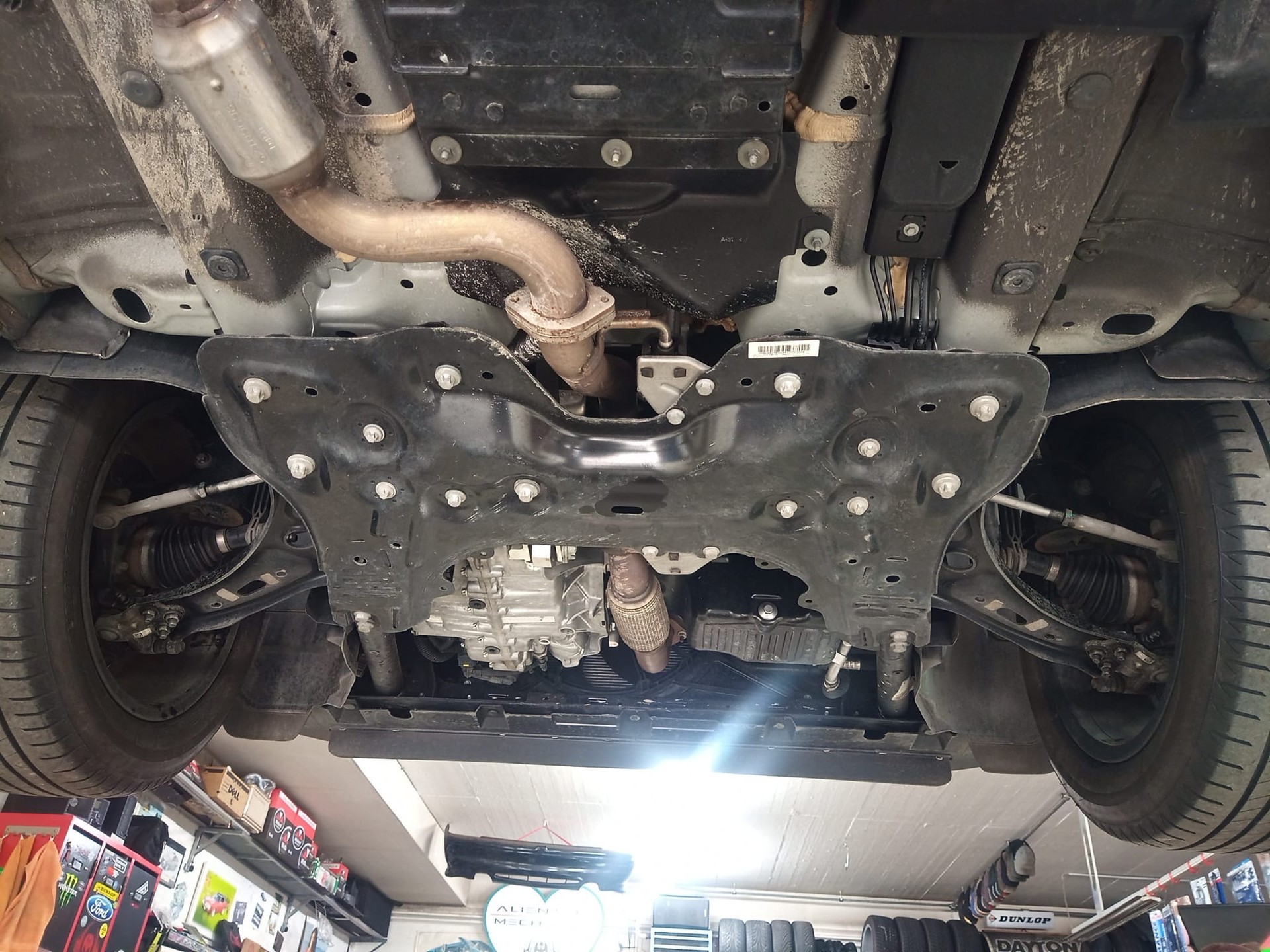 JEEP Renegade 1.5 Turbo Upland Plus MHEV-image-11
