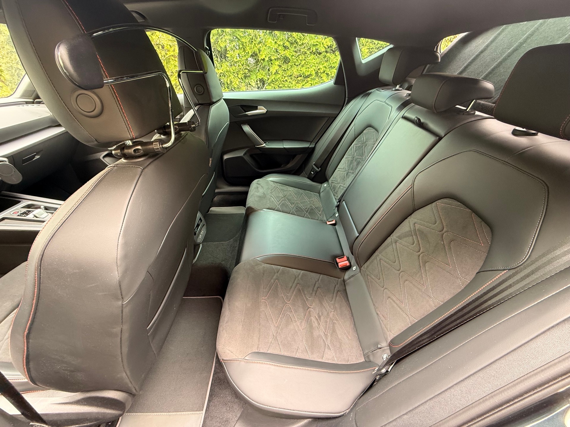 SEAT 1.4 eHybrid Hola FR DSG-image-4