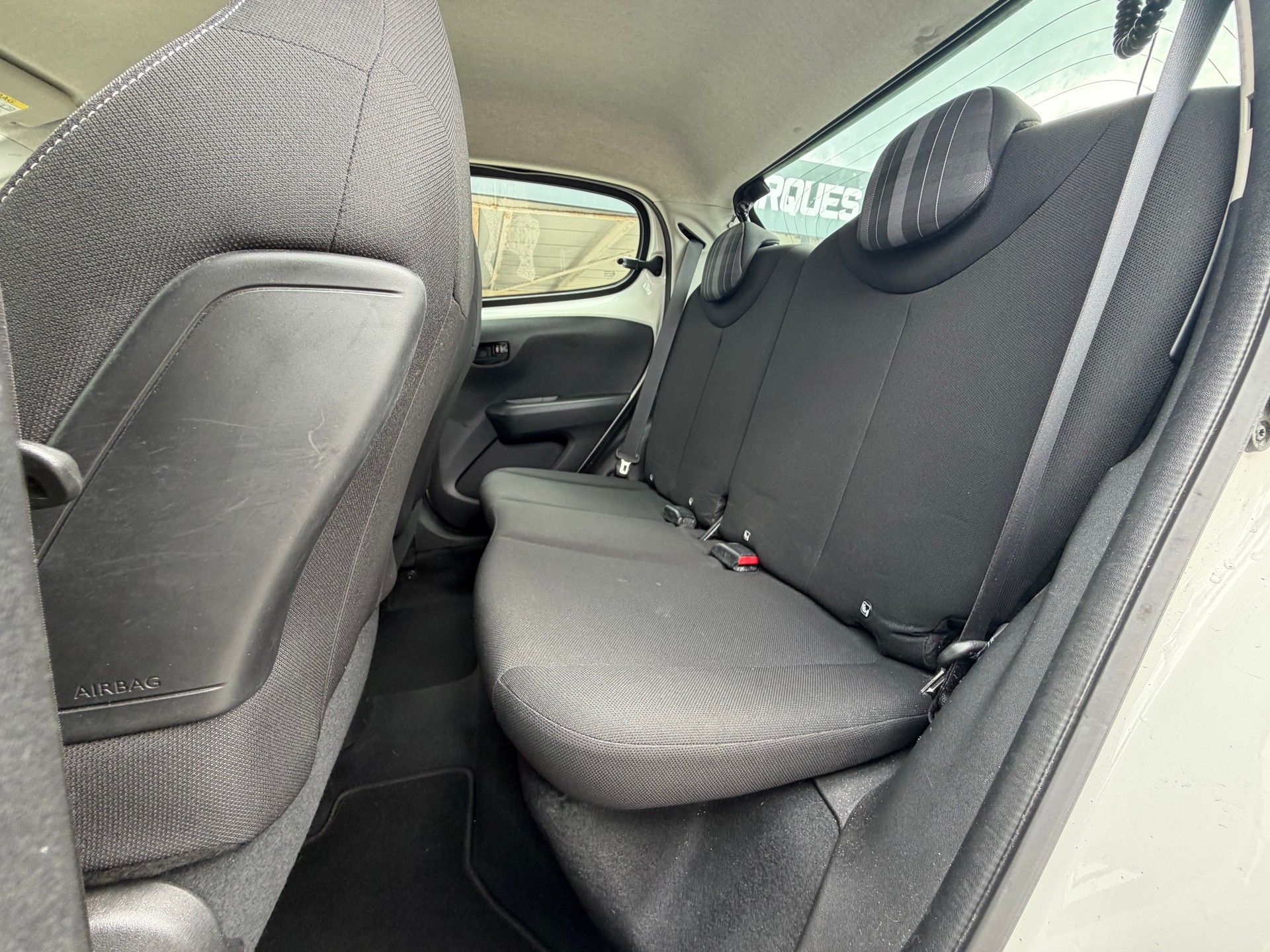 PEUGEOT 108 e-1.0 VTi Stop&Start Active Top-image-8
